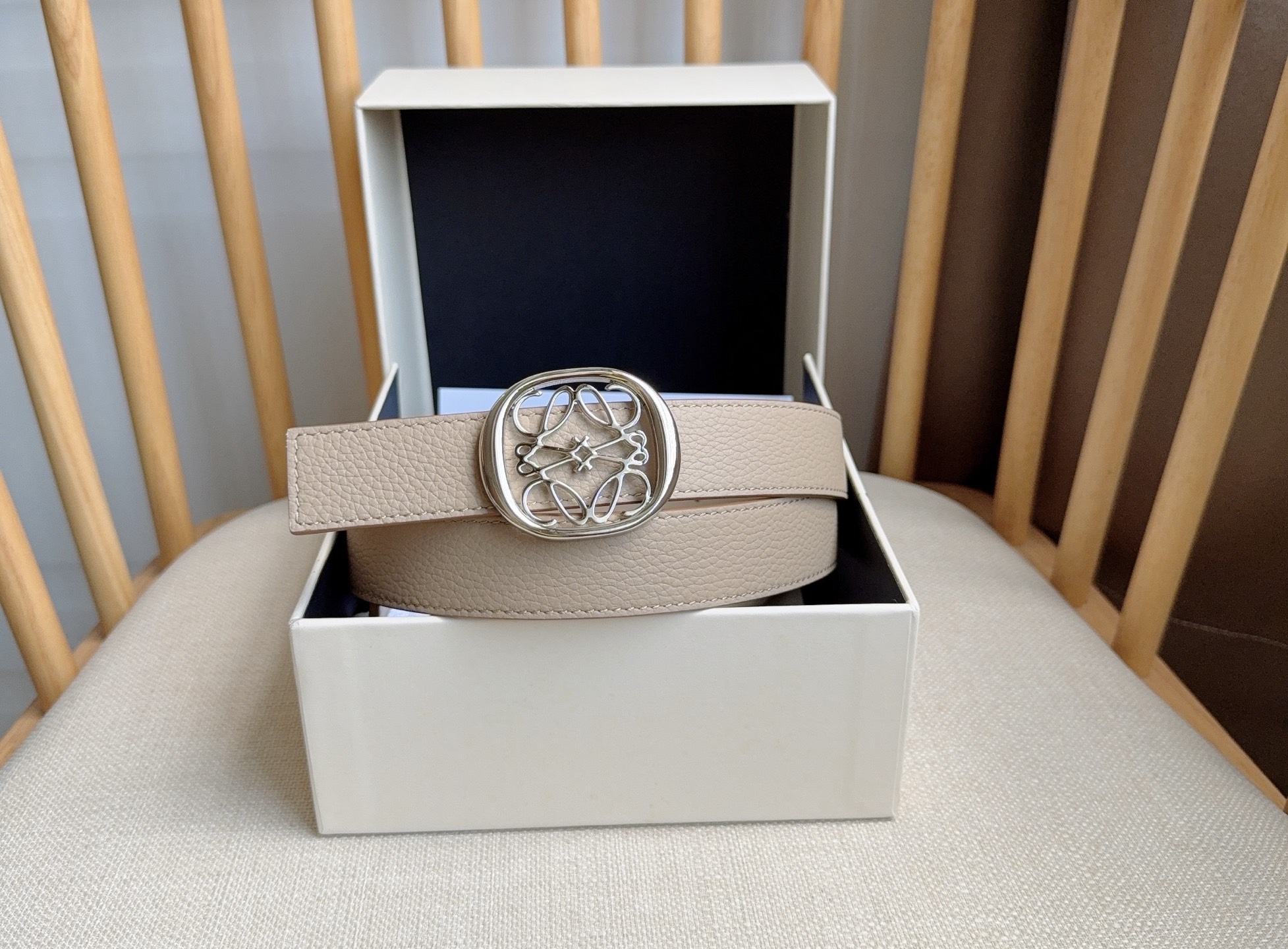 Loewe belt