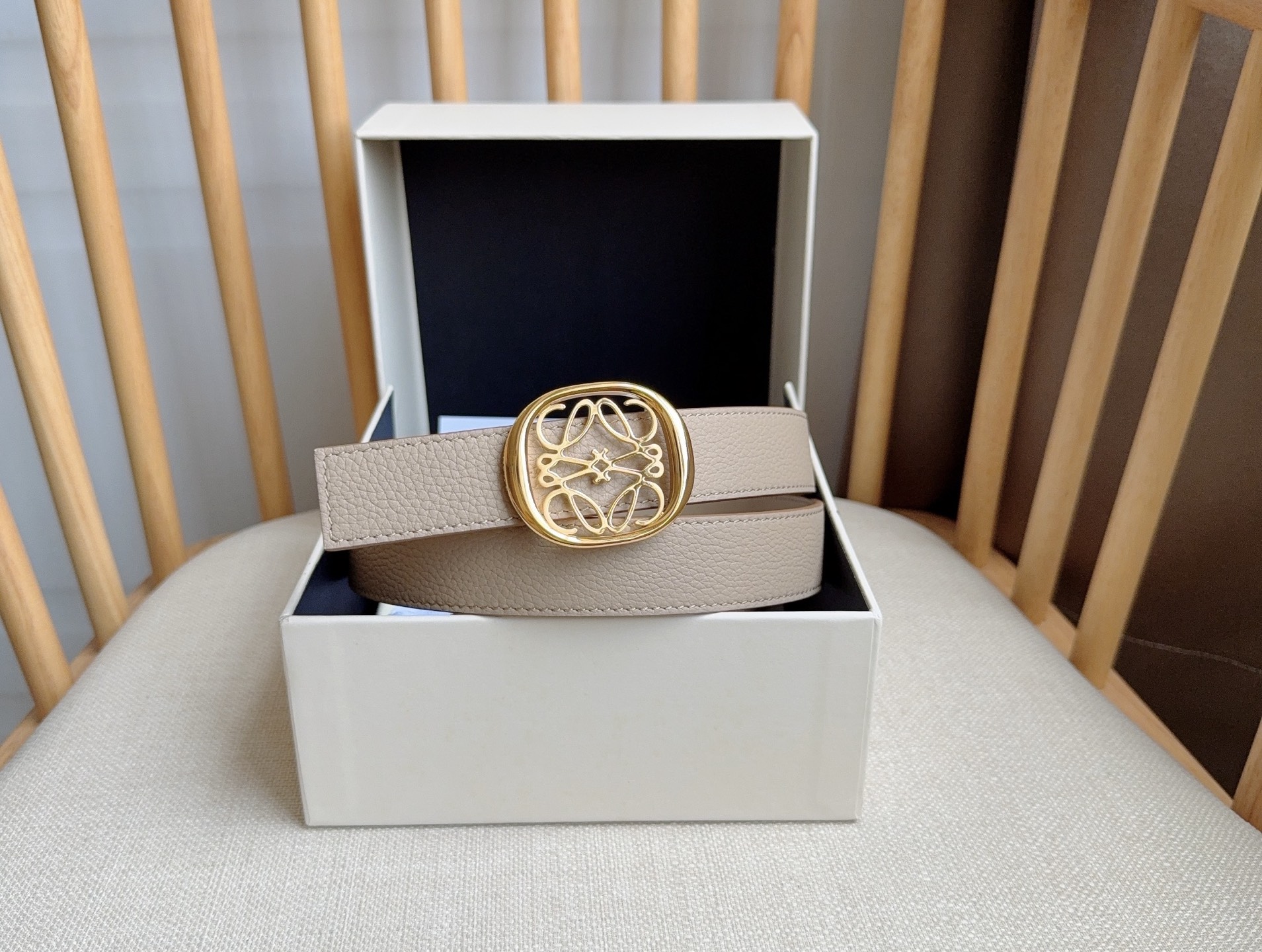 Loewe belt