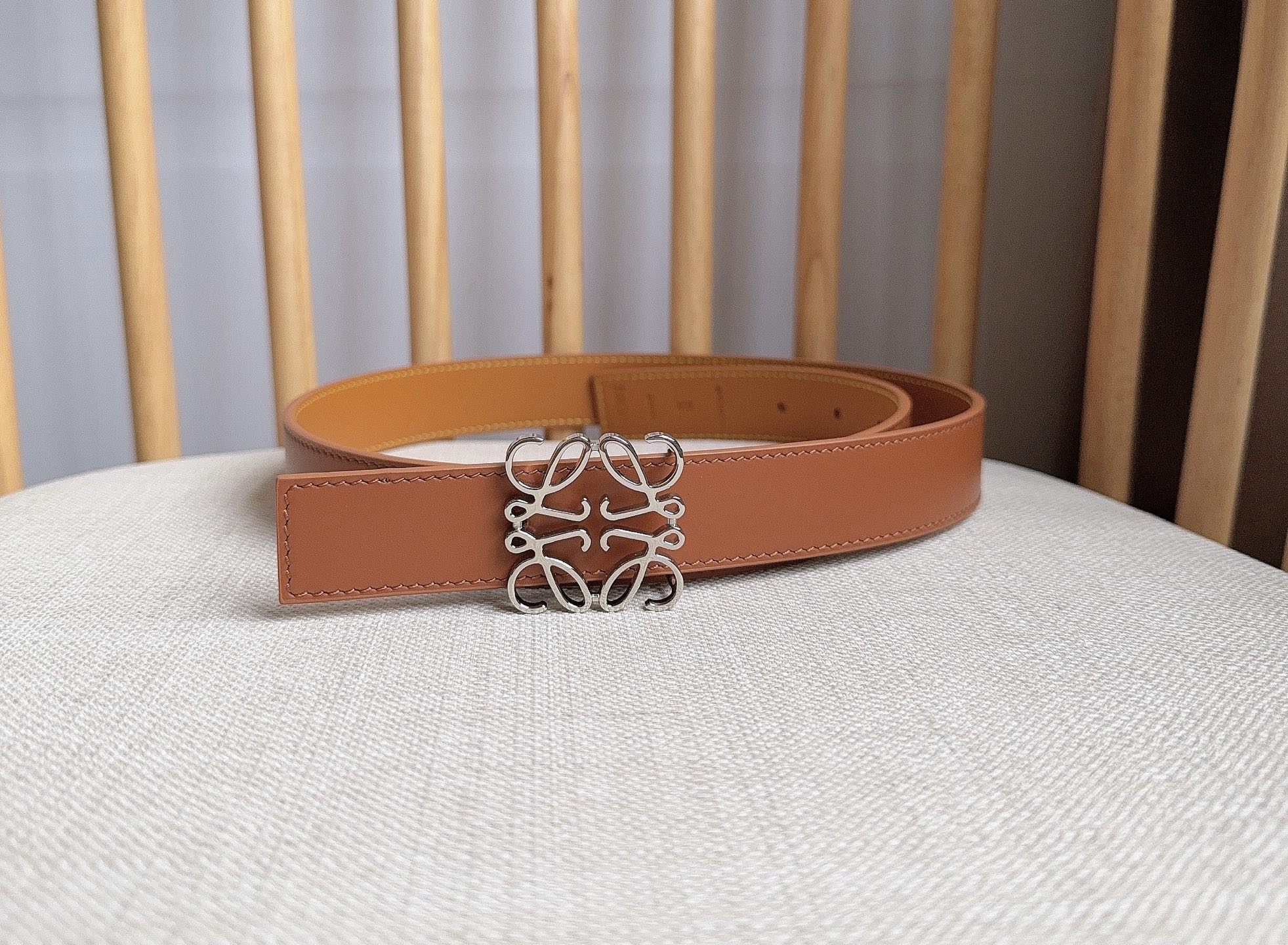 Loewe belt
