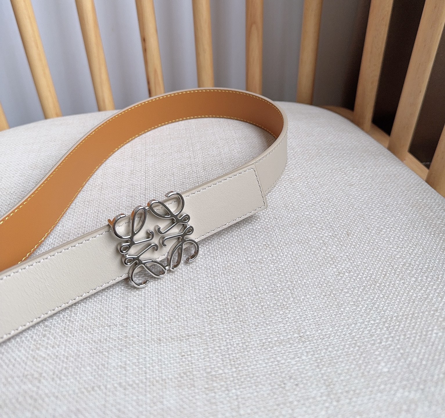 Loewe belt
