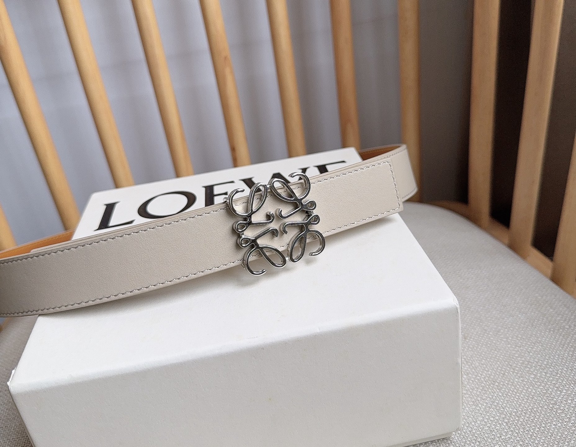 Loewe belt