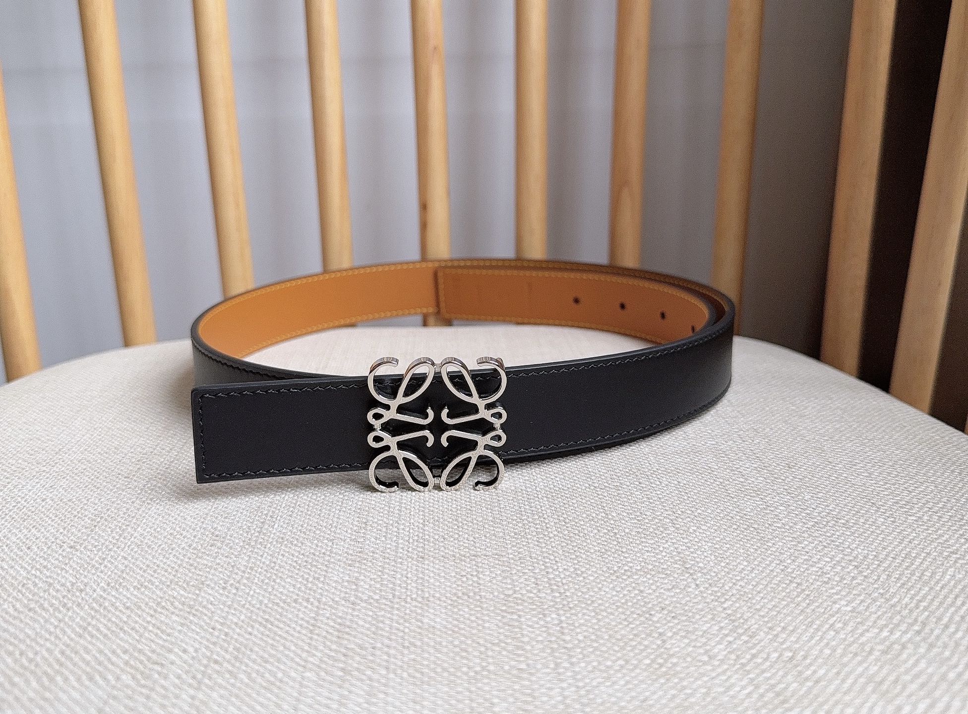 Loewe belt