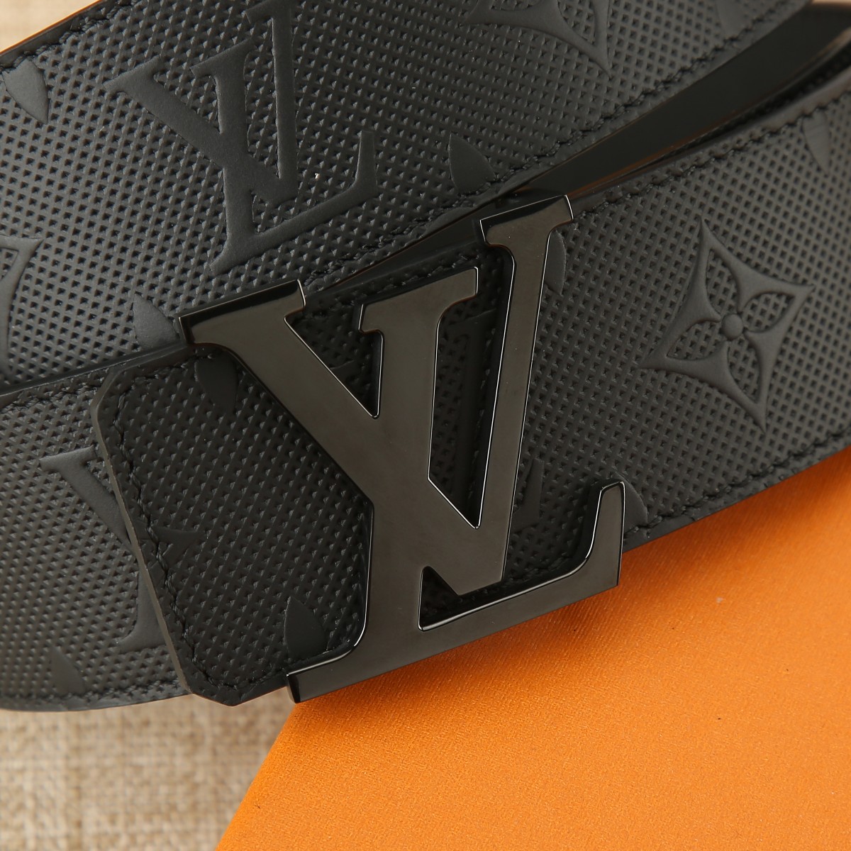 LV belt