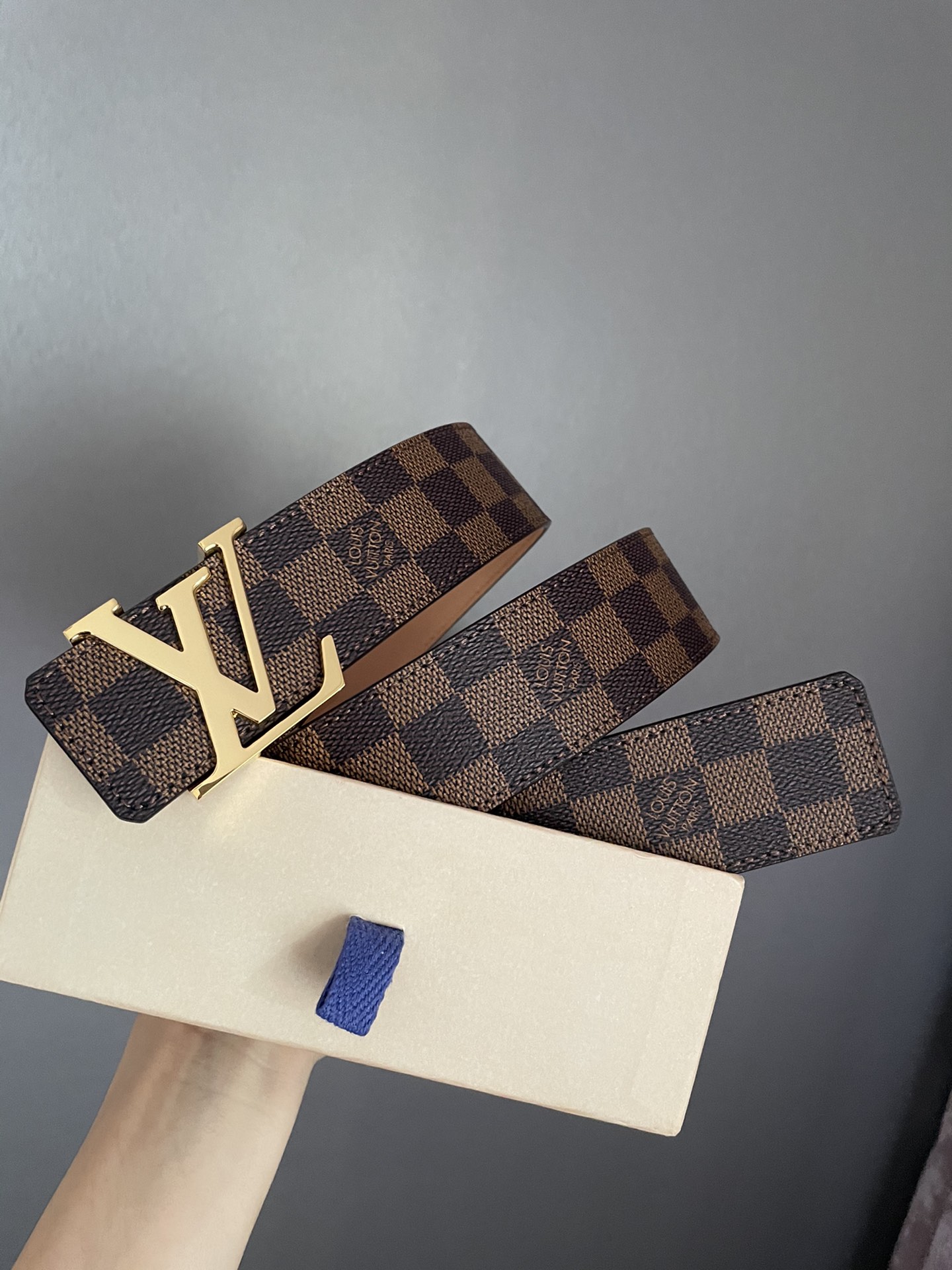 LV belt