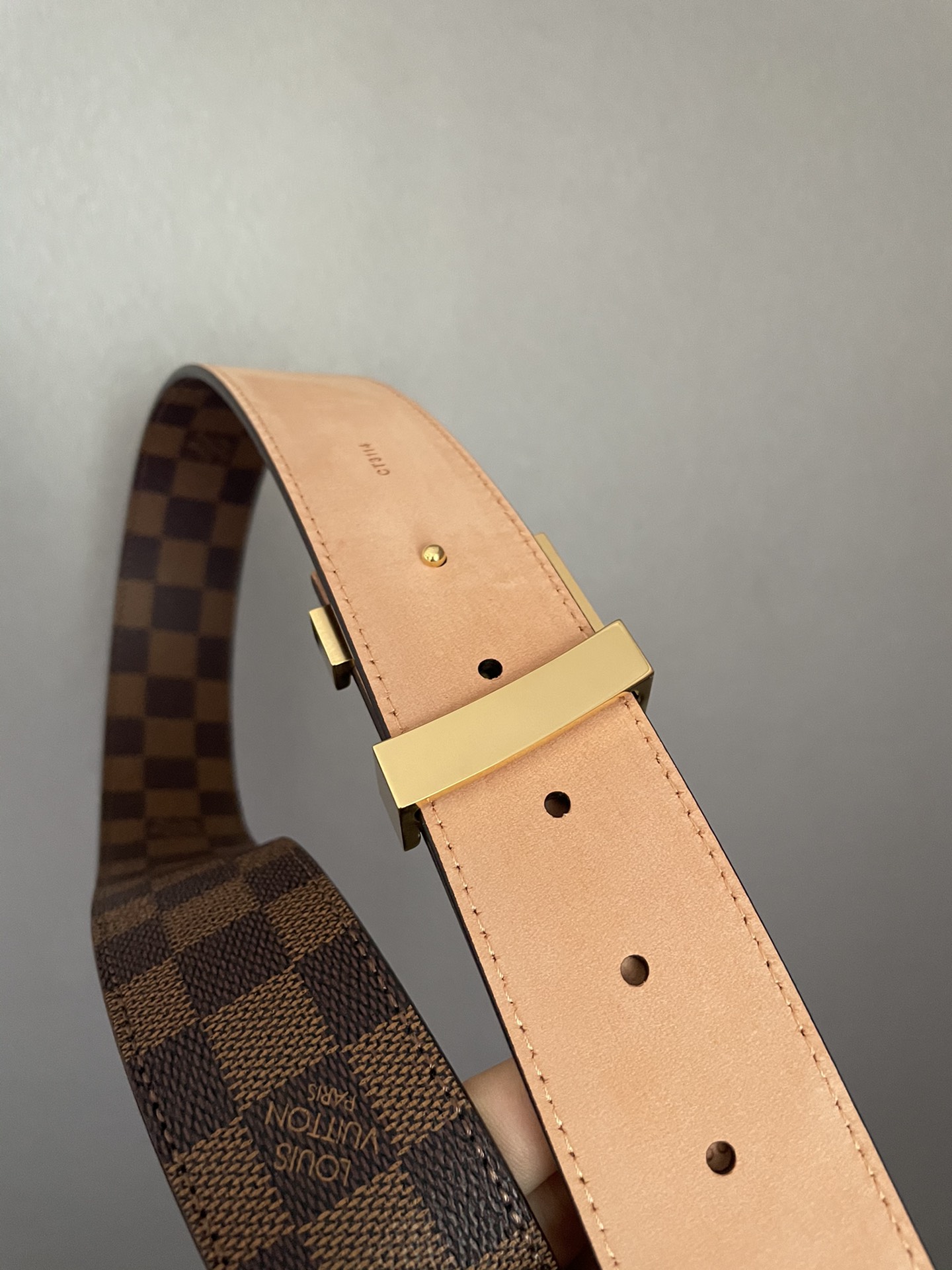 LV belt
