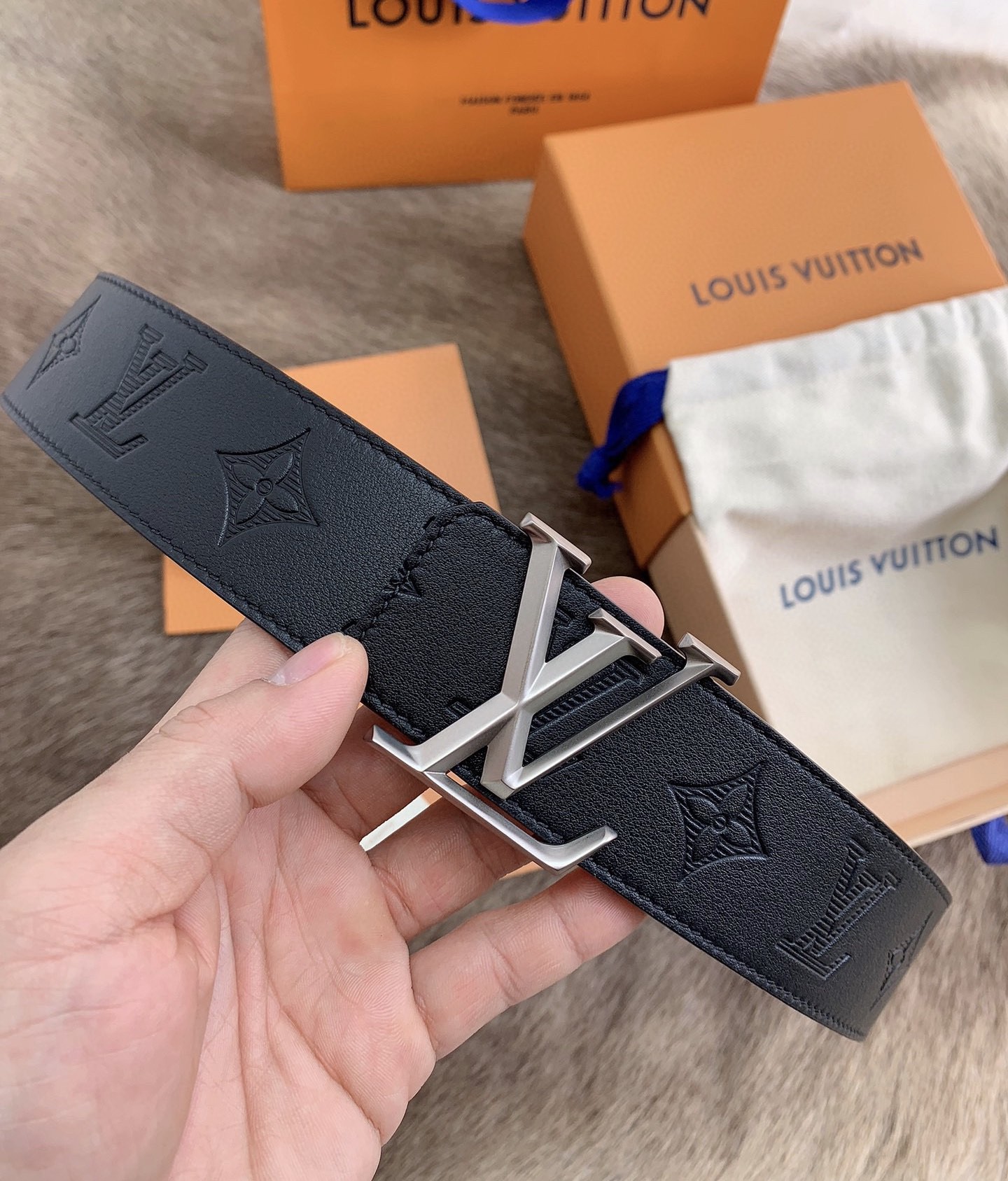 LV belt
