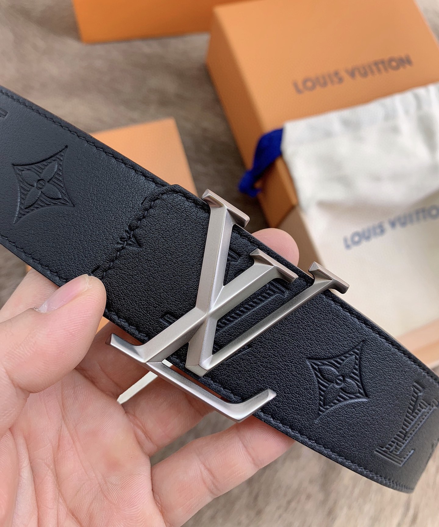LV belt