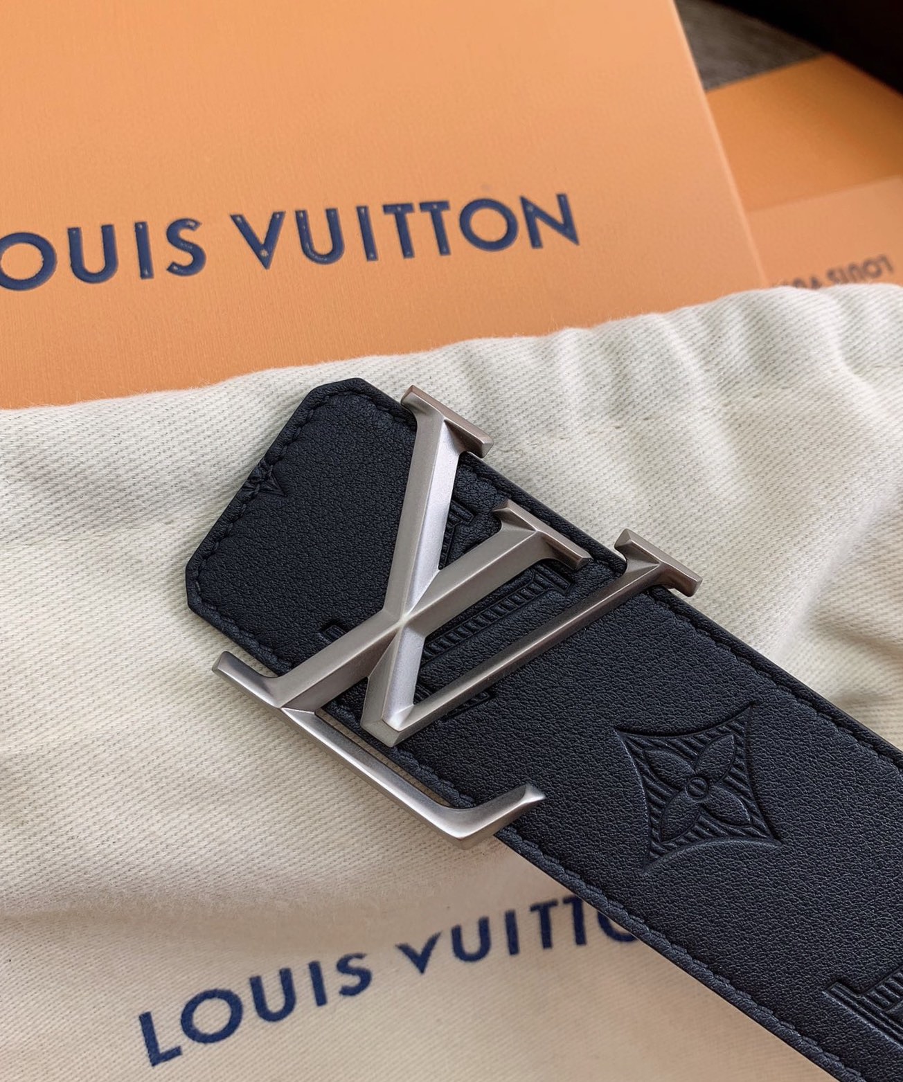 LV belt