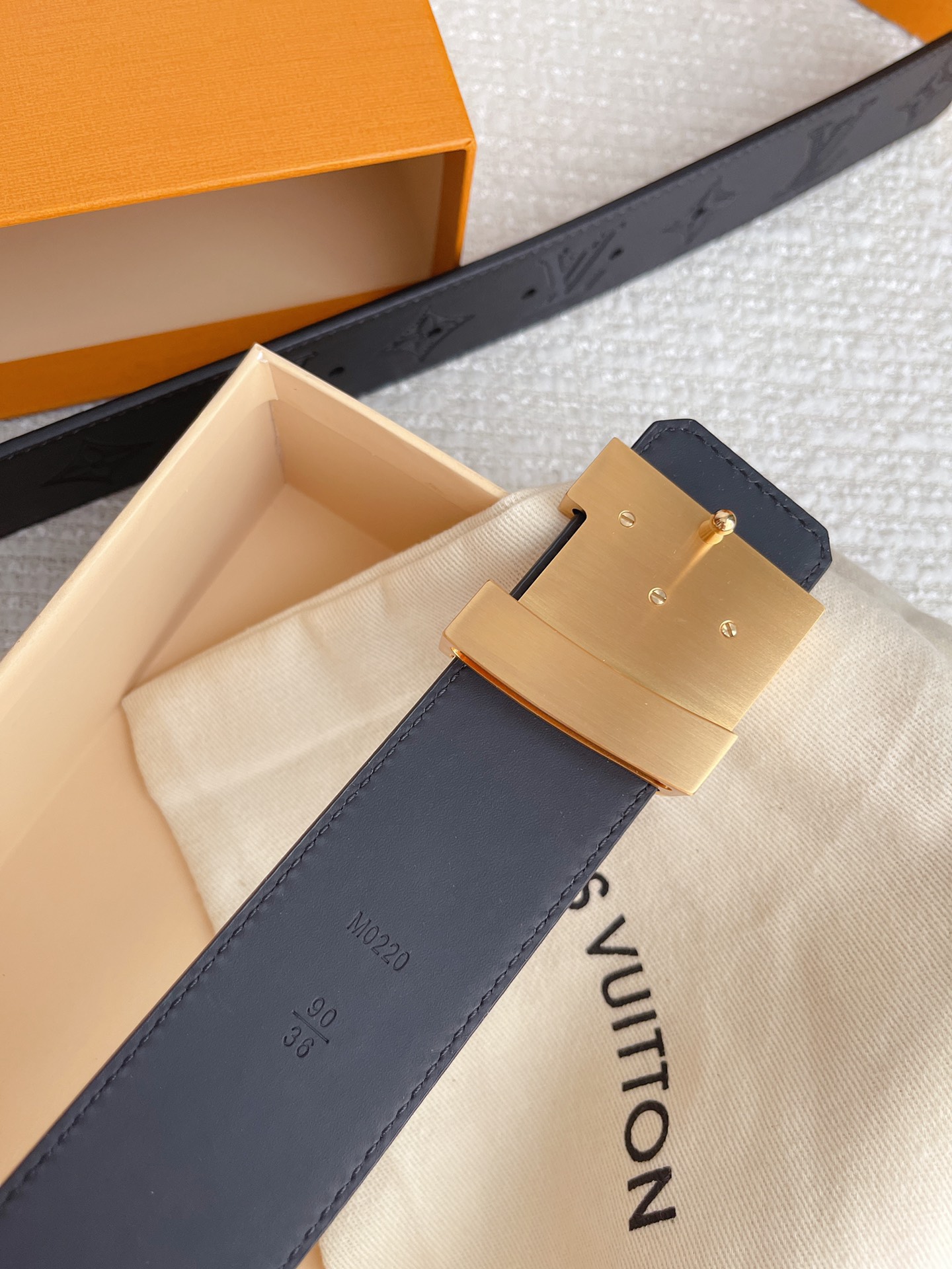 LV belt