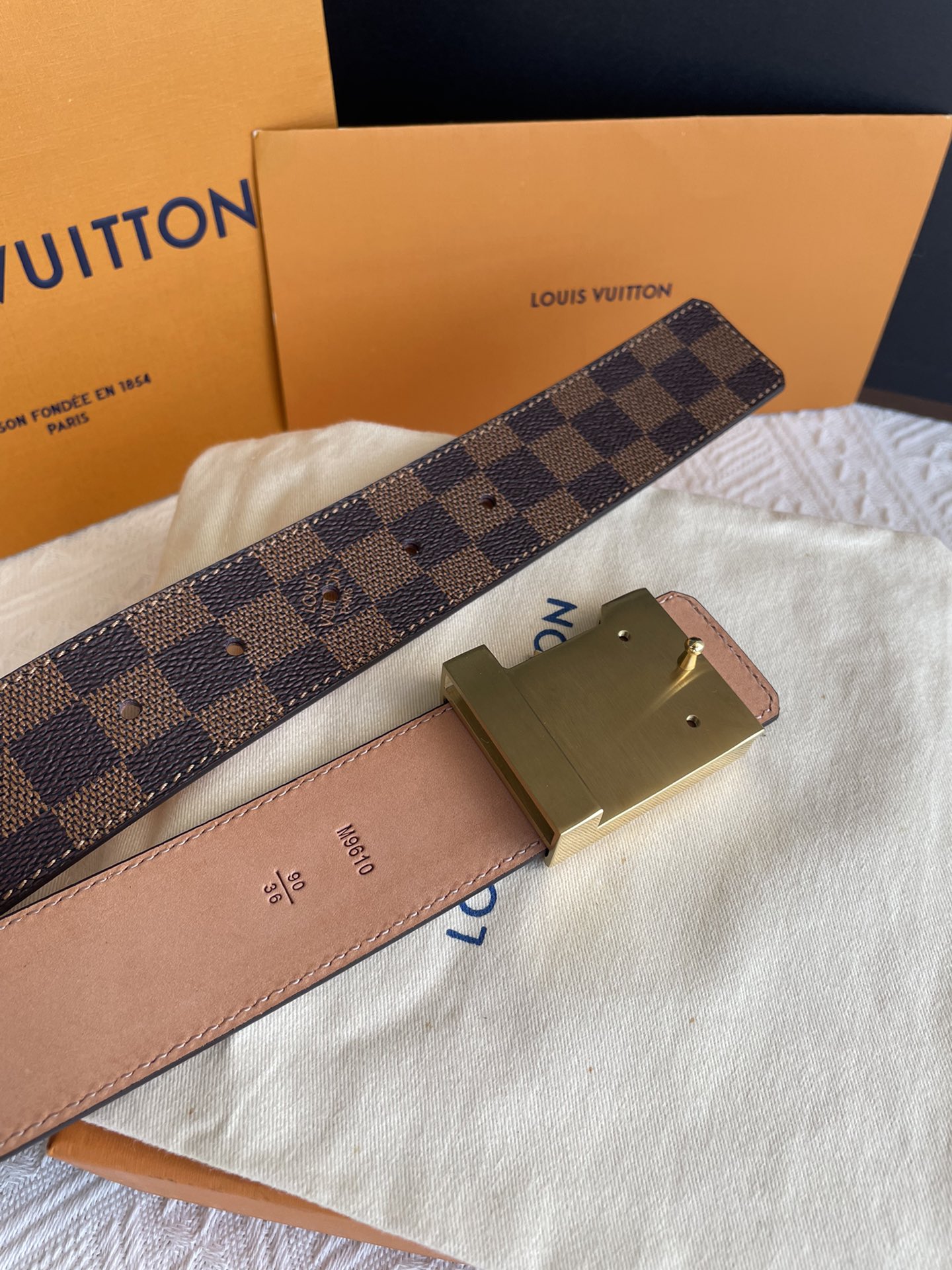 LV belt