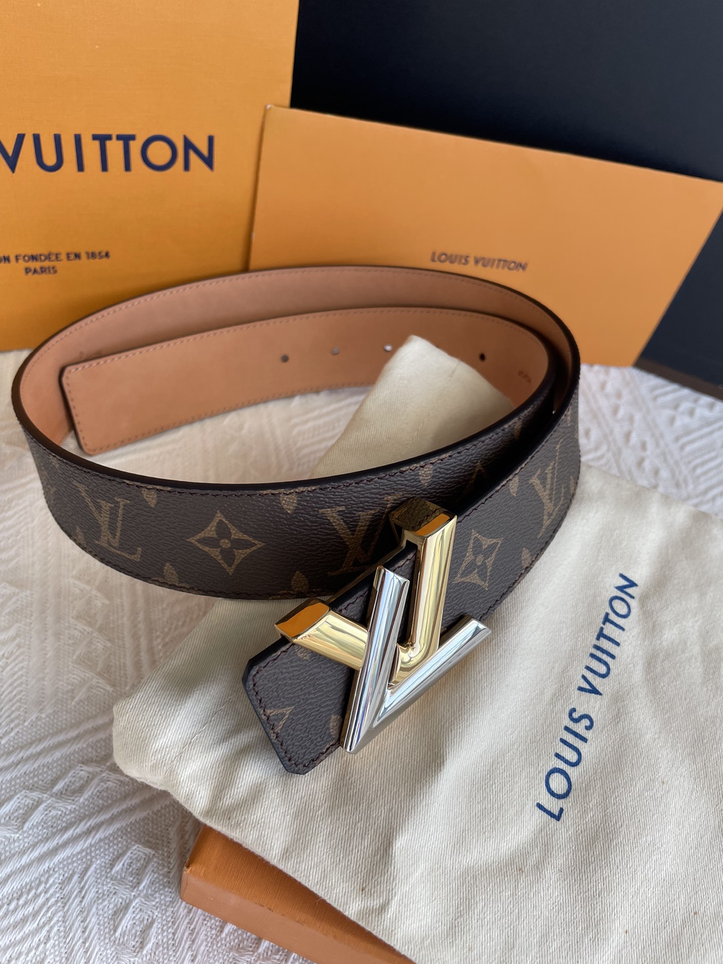 LV belt