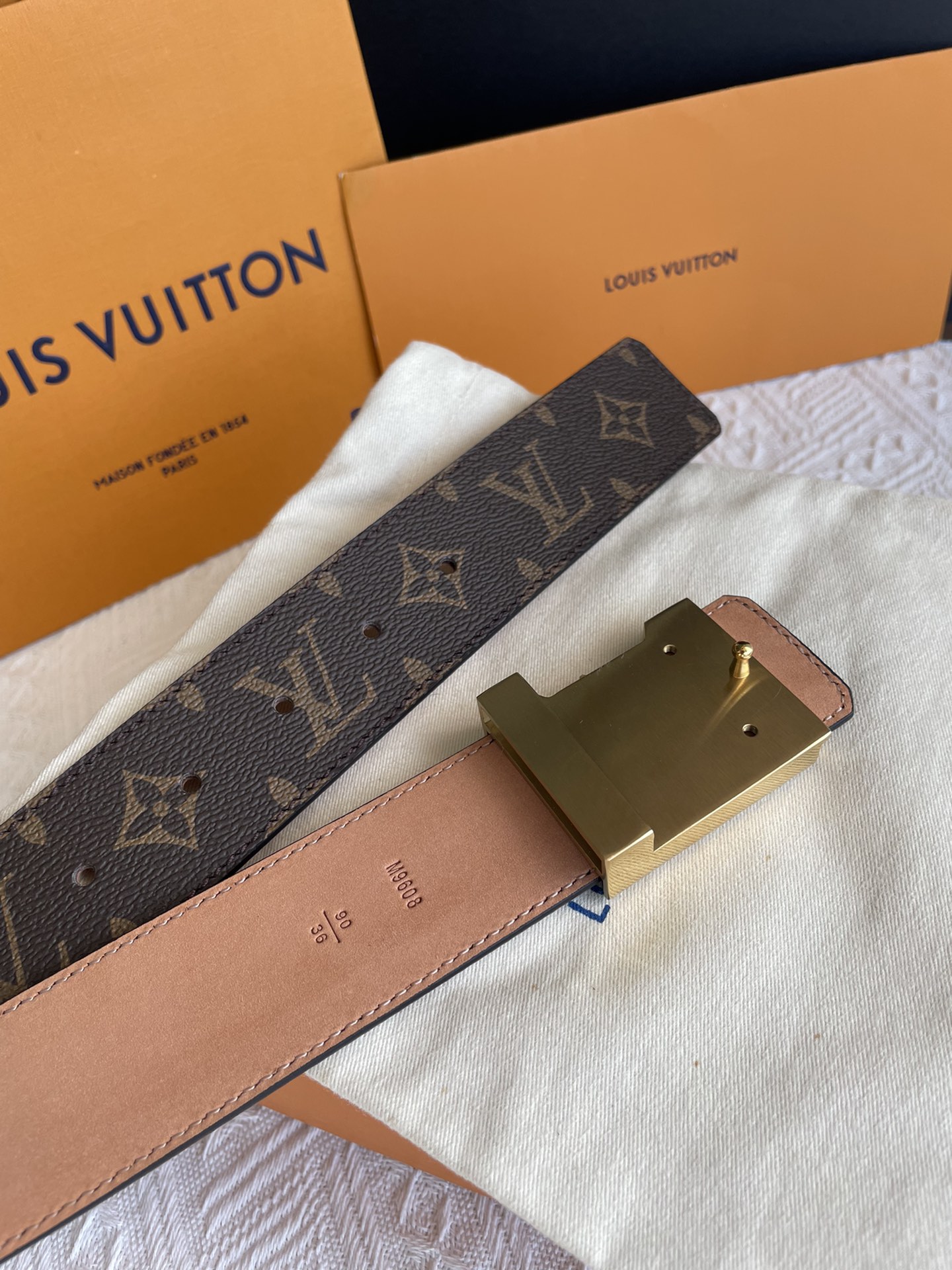 LV belt
