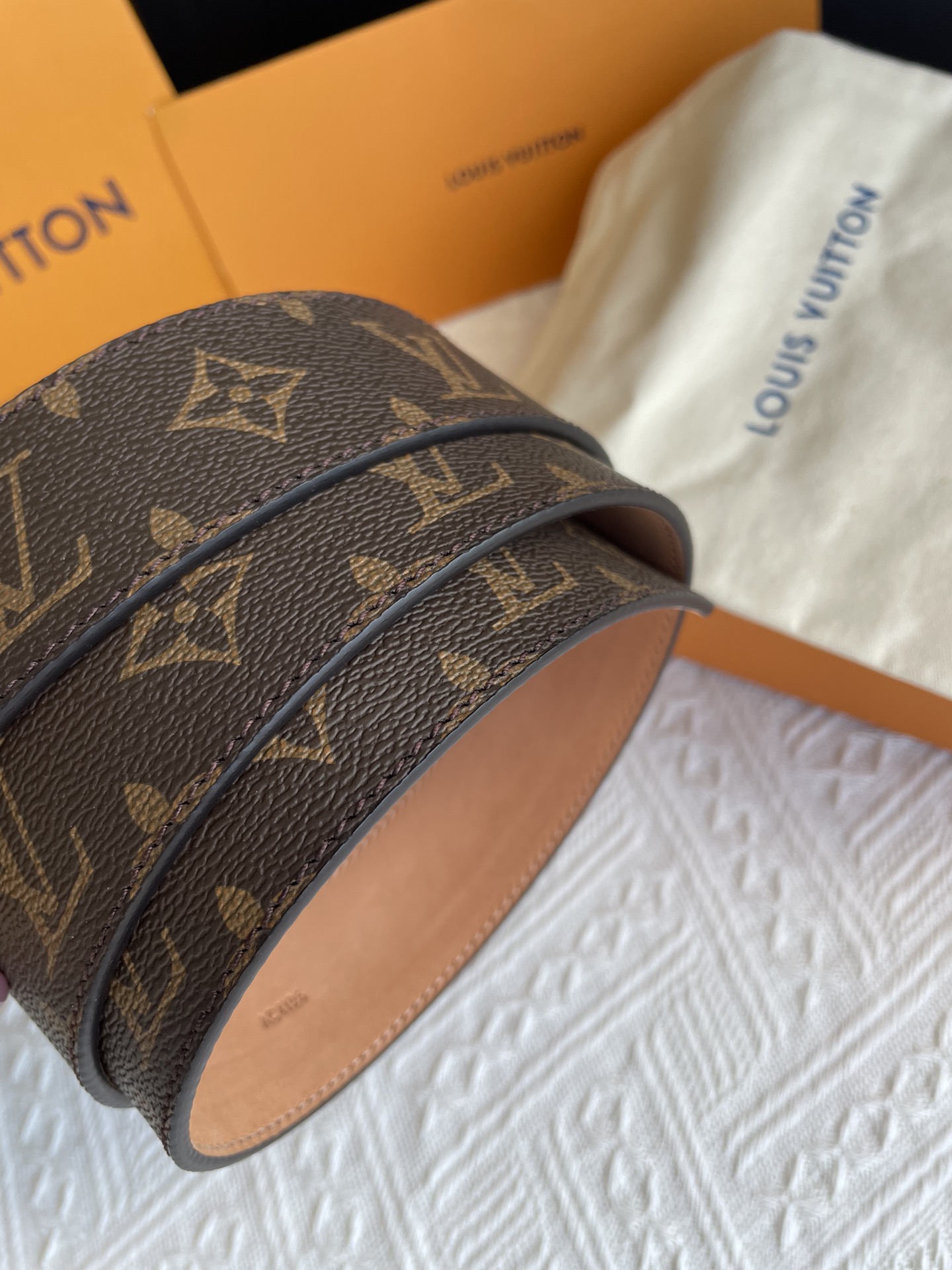 LV belt