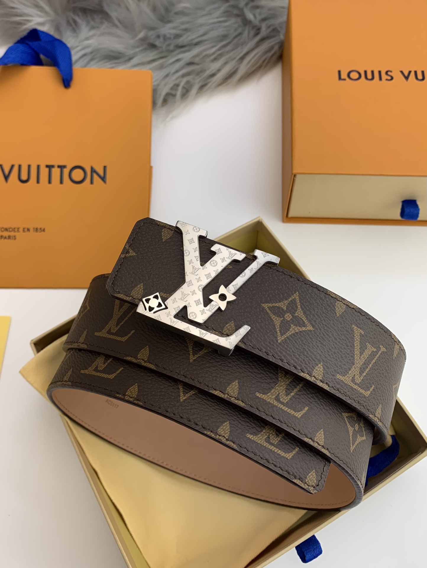 LV belt