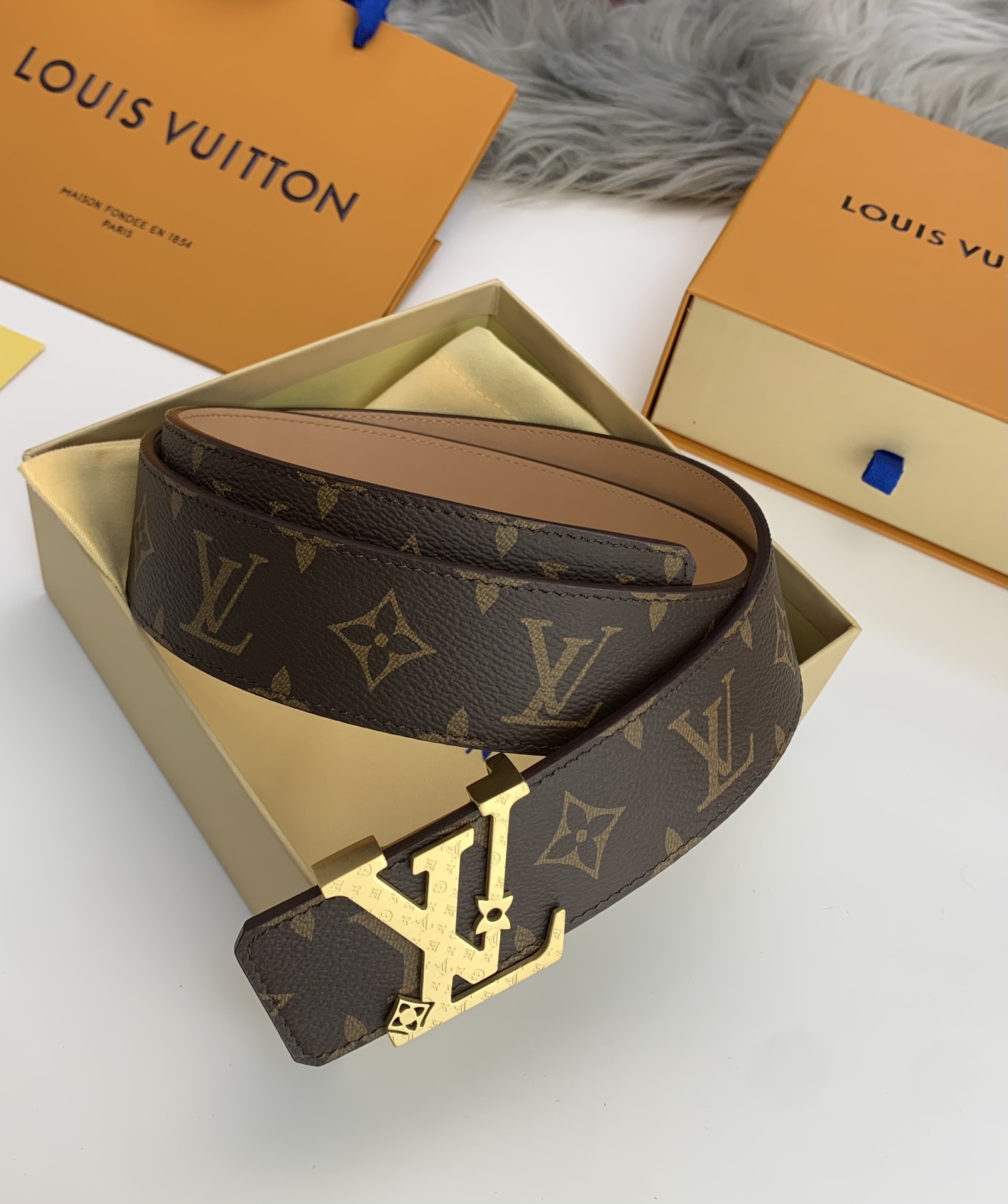 LV belt