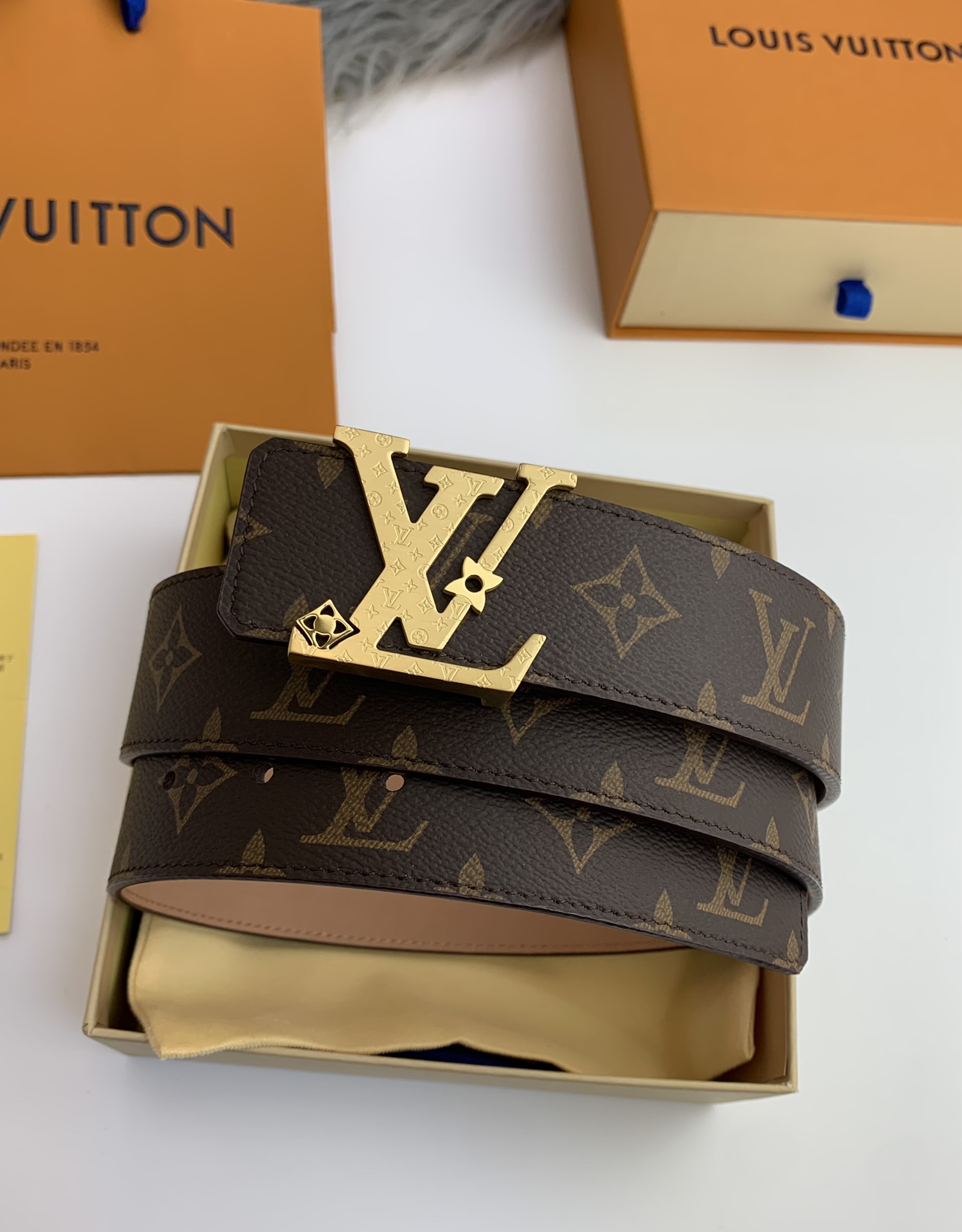LV belt