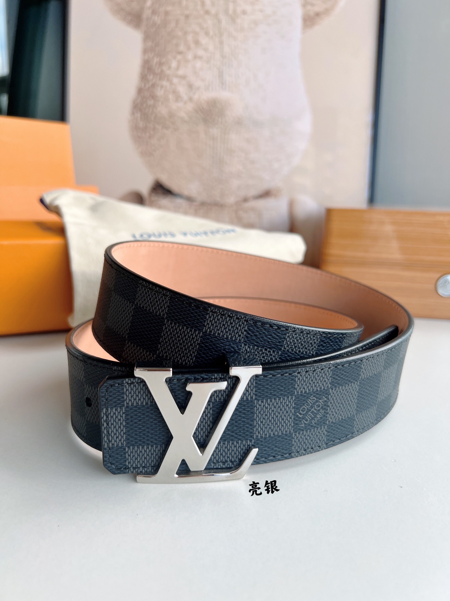 LV belt
