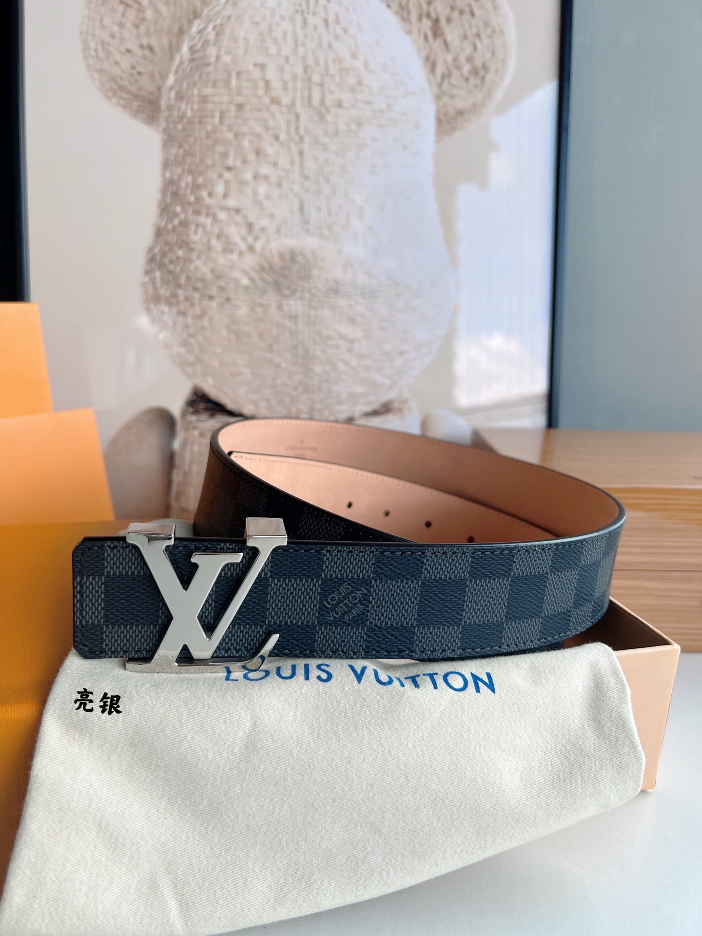 LV belt