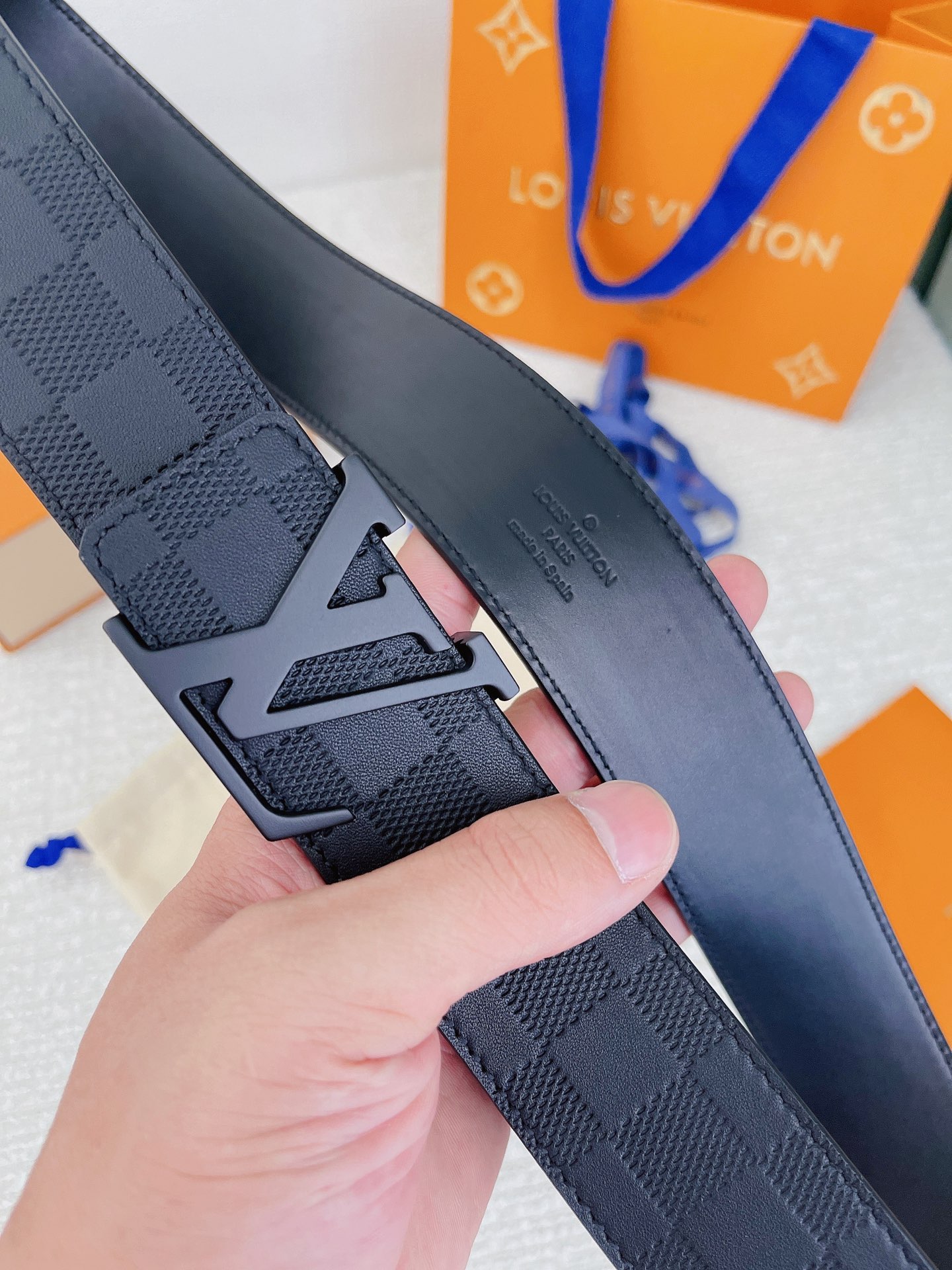 LV belt