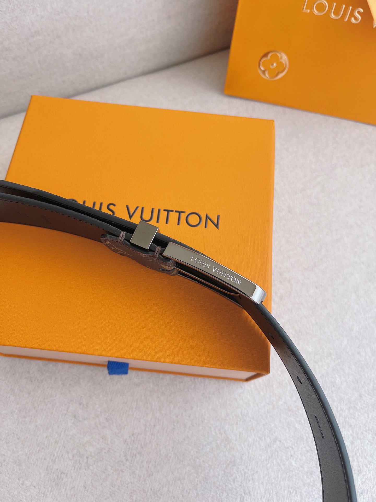 LV belt