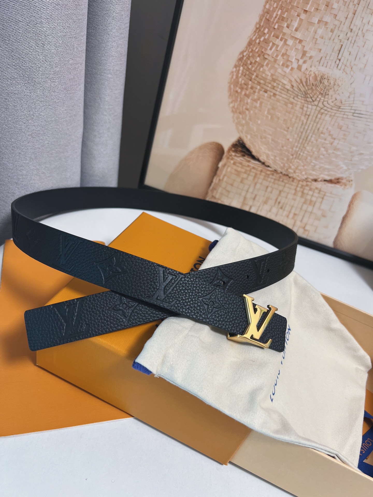 LV belt