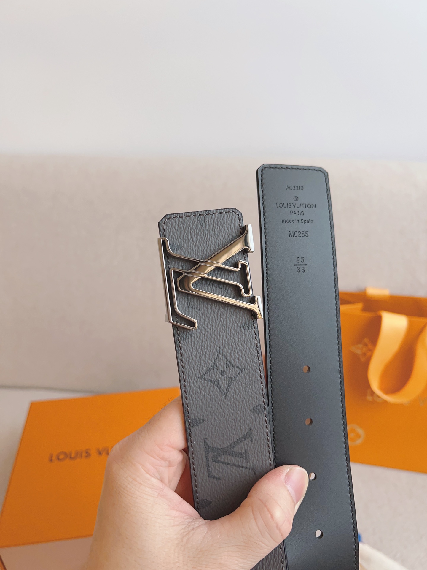 LV belt