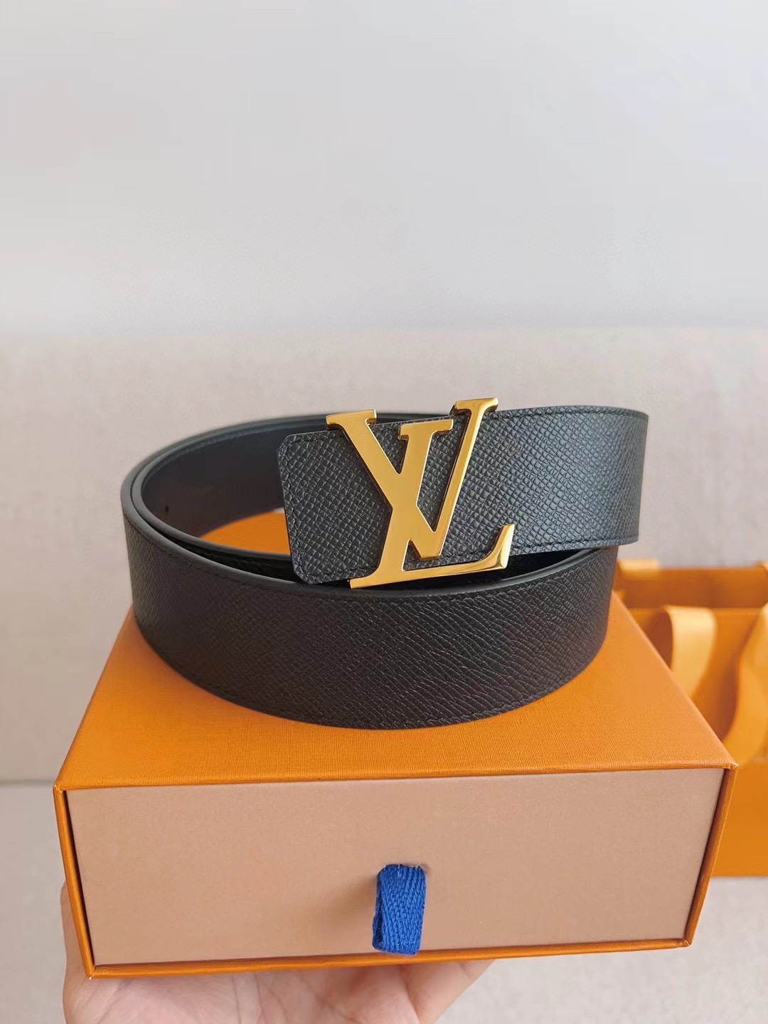 LV belt