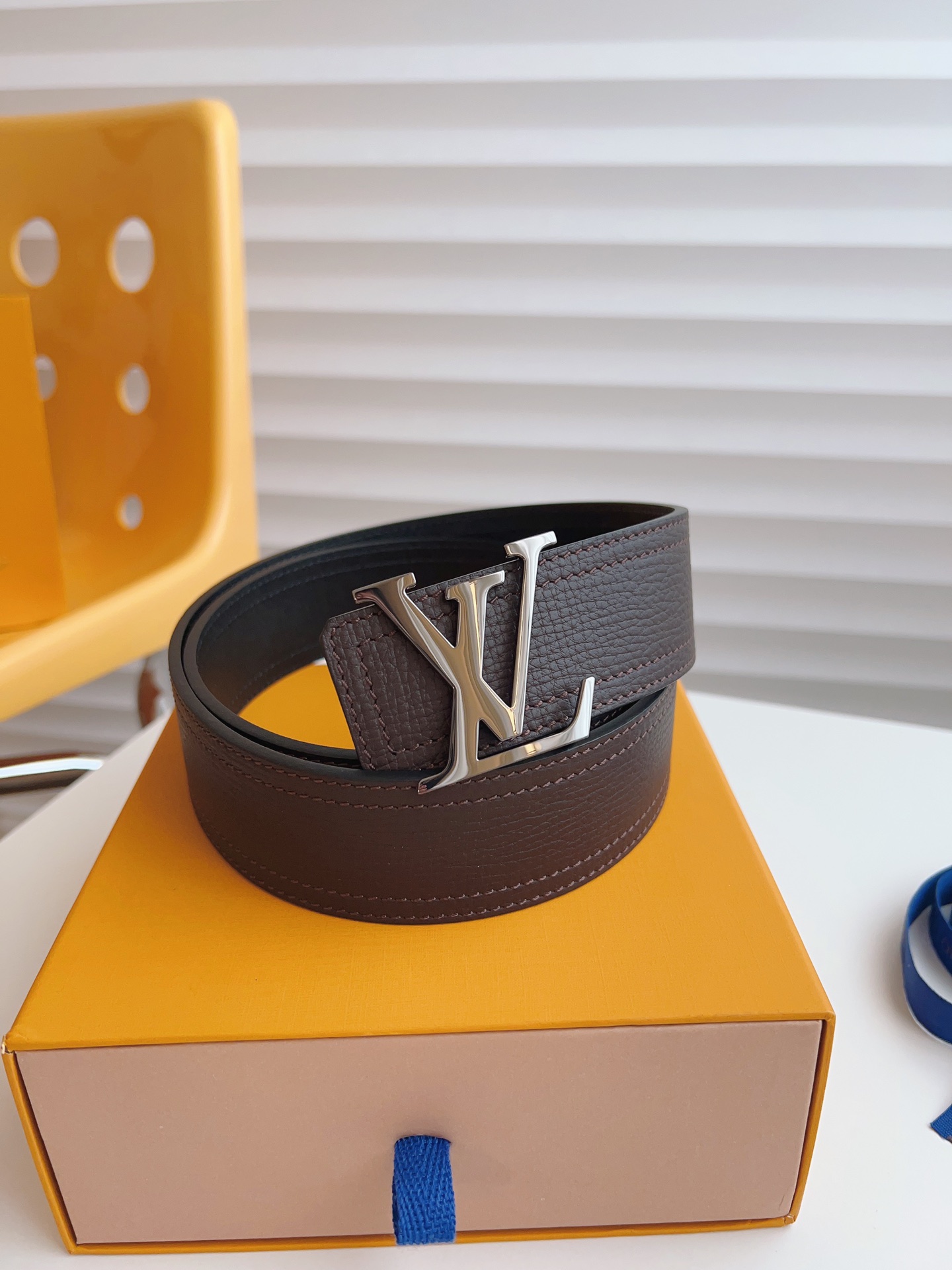 LV belt