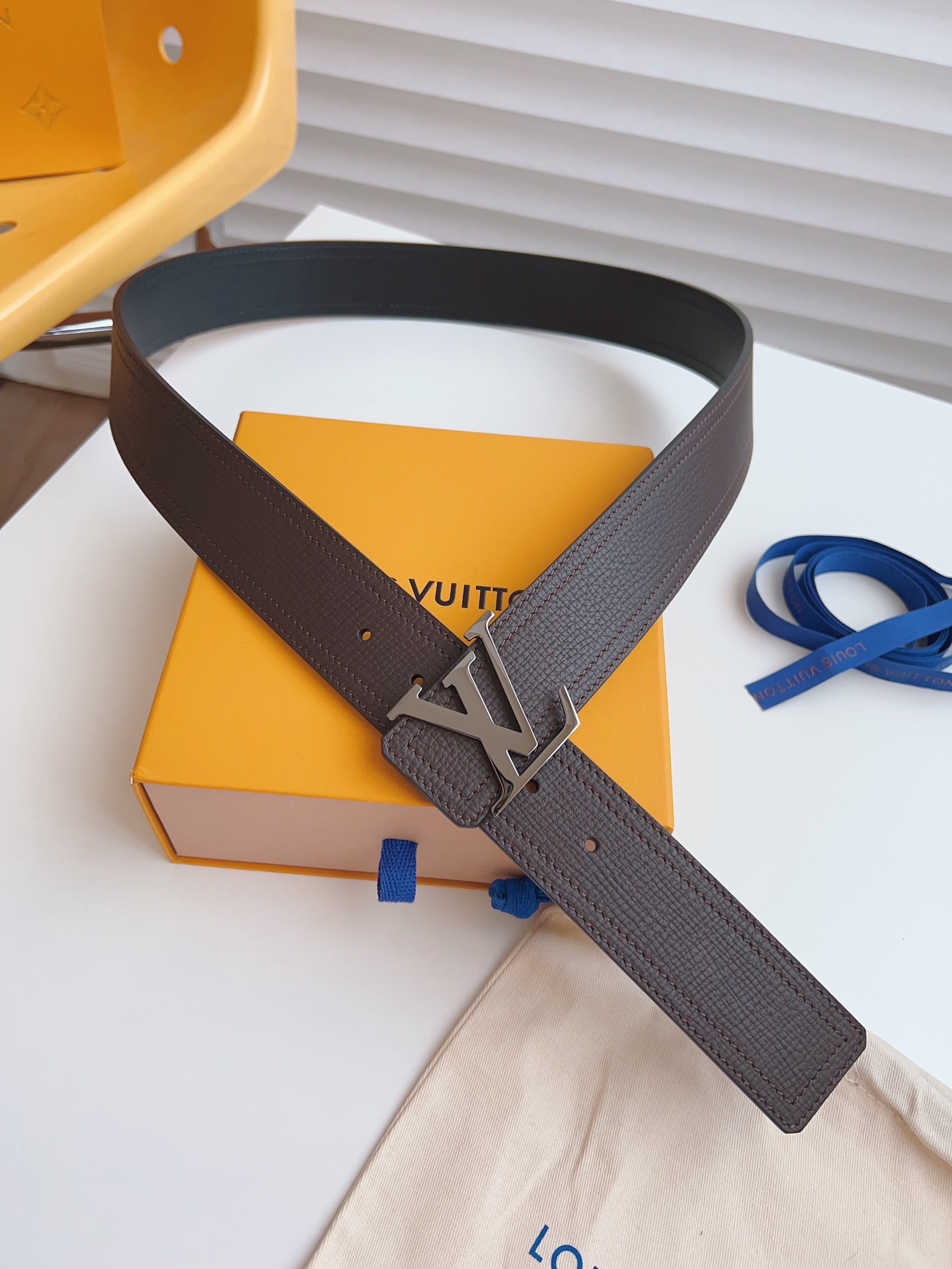 LV belt