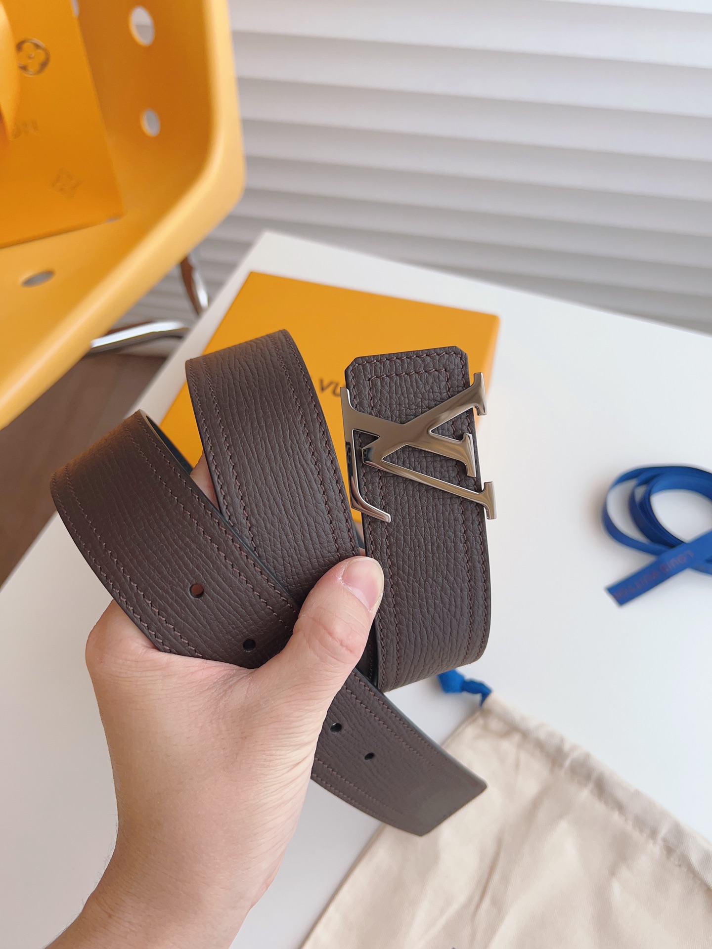 LV belt