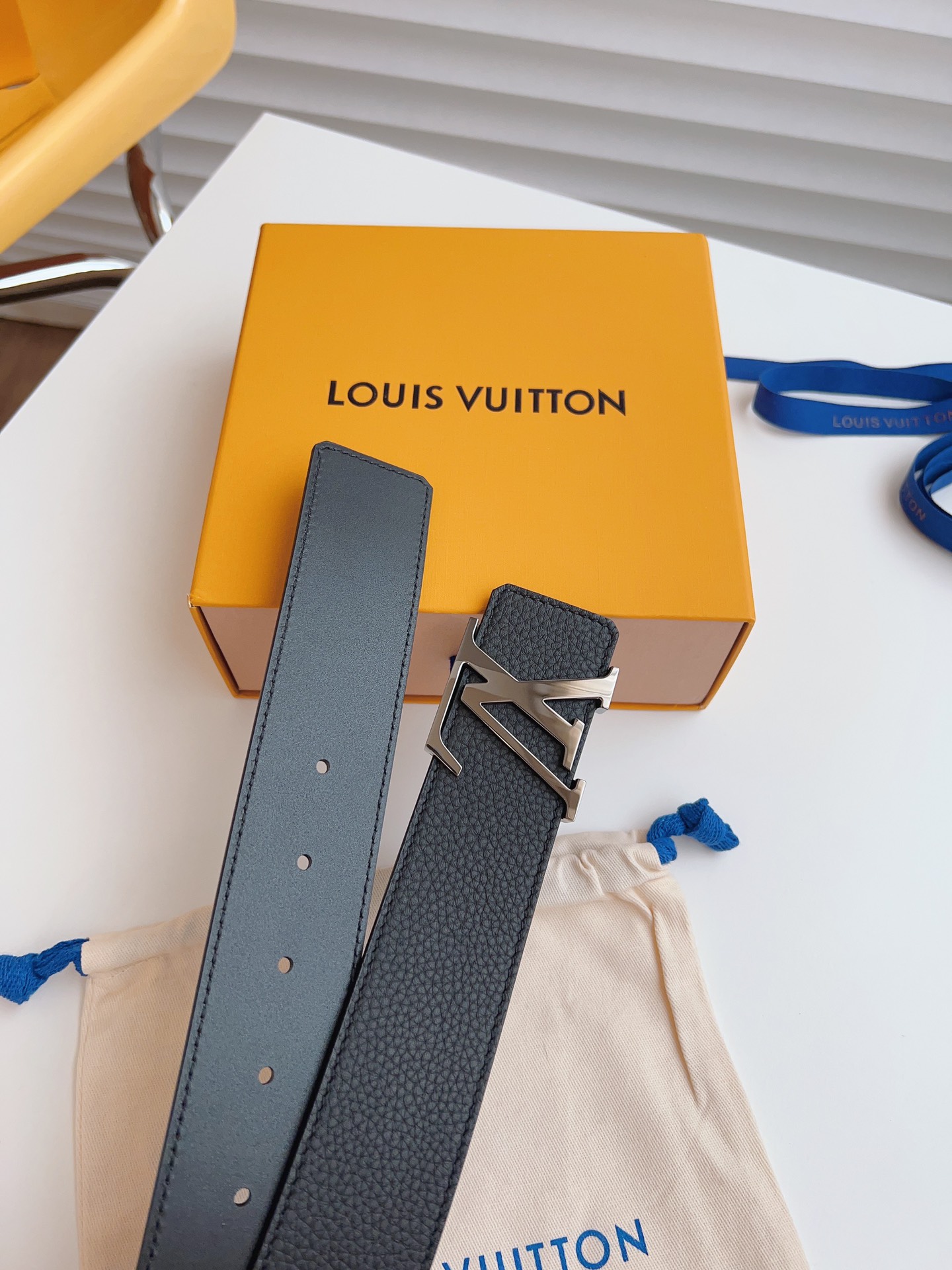 LV belt
