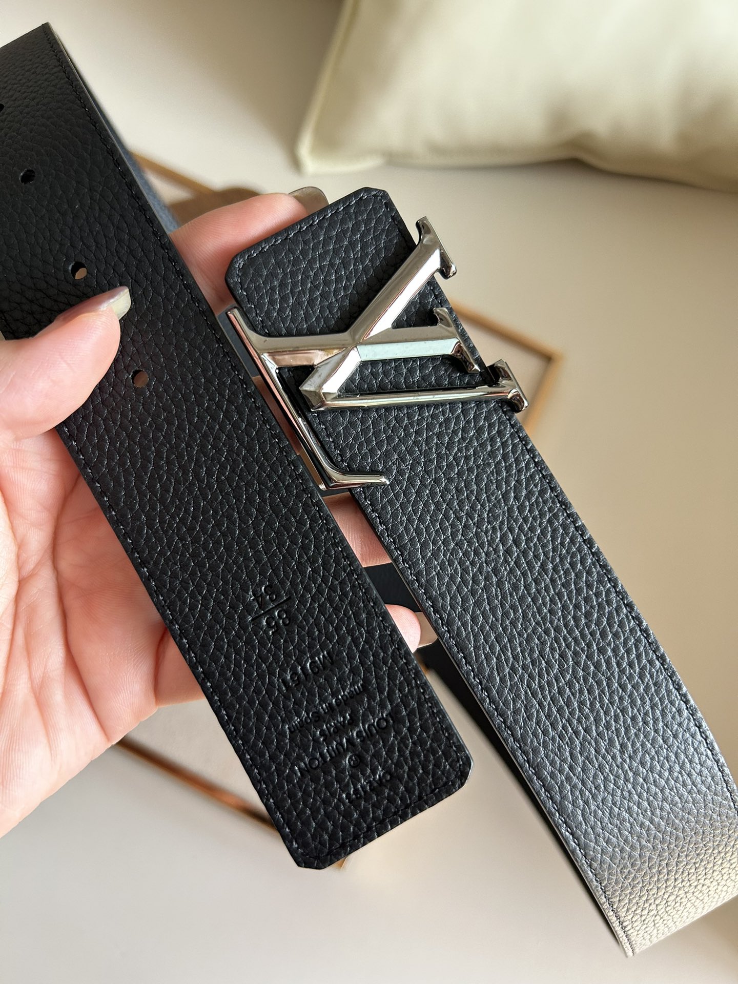 LV belt