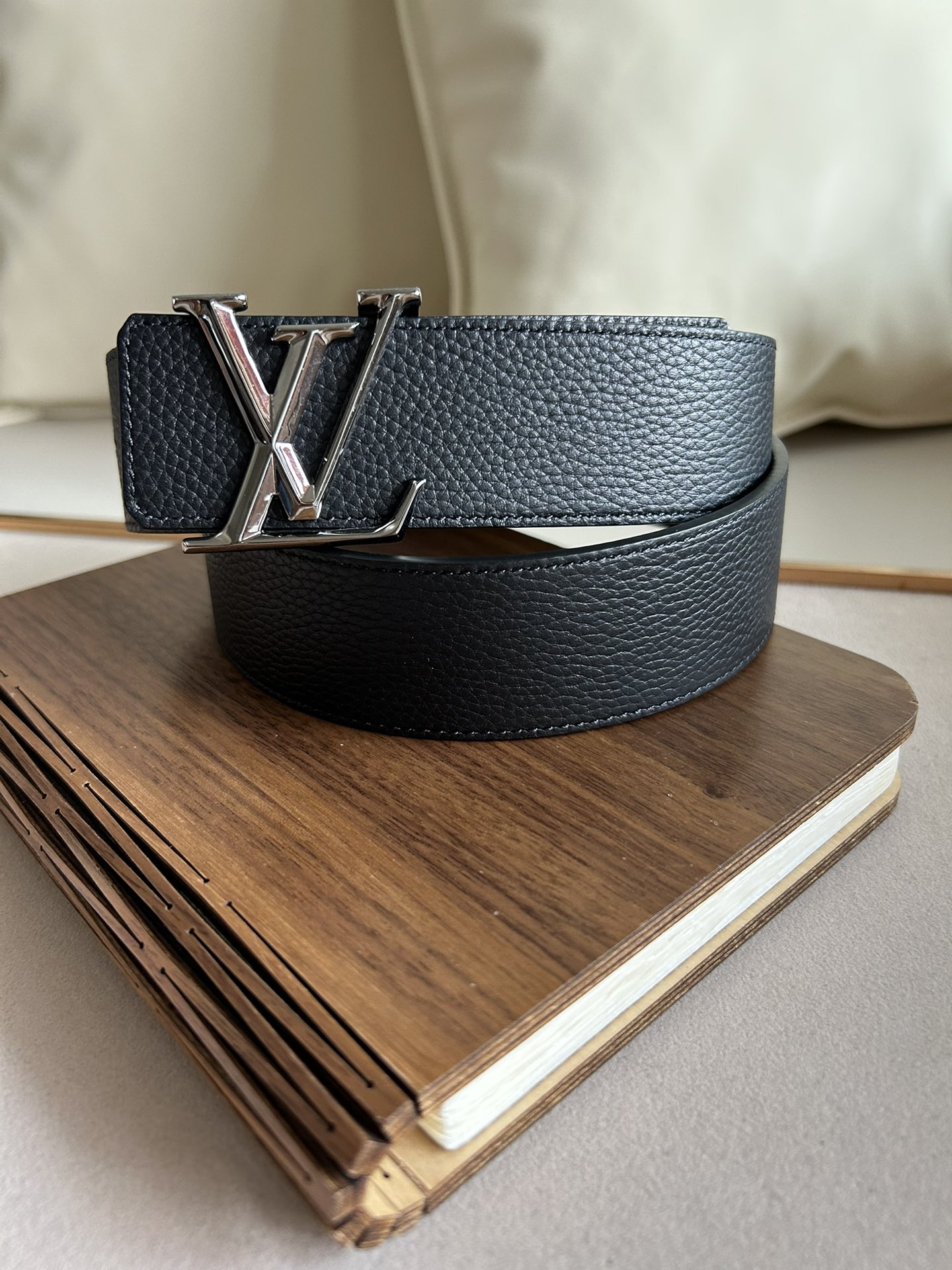 LV belt