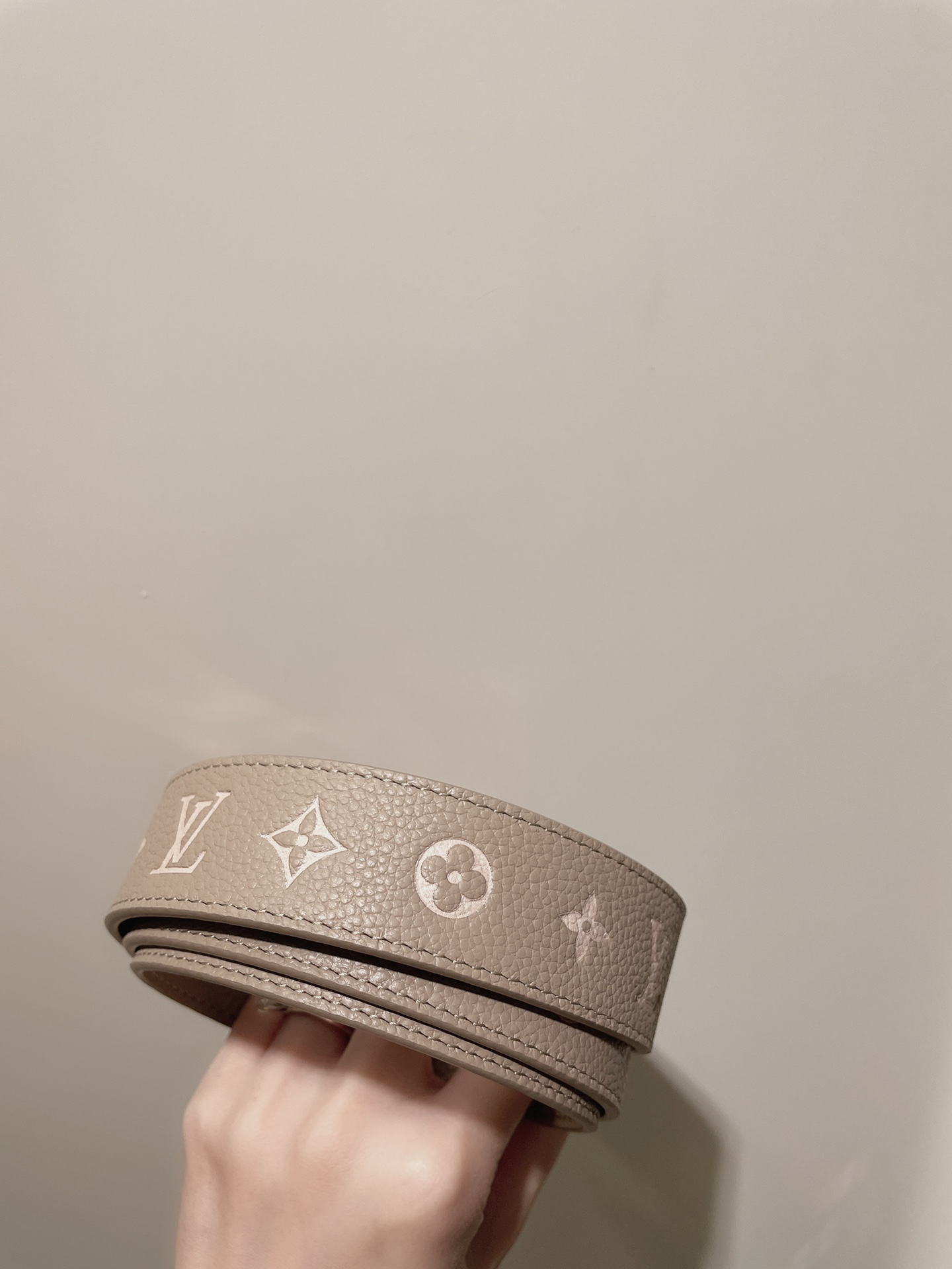 LV belt