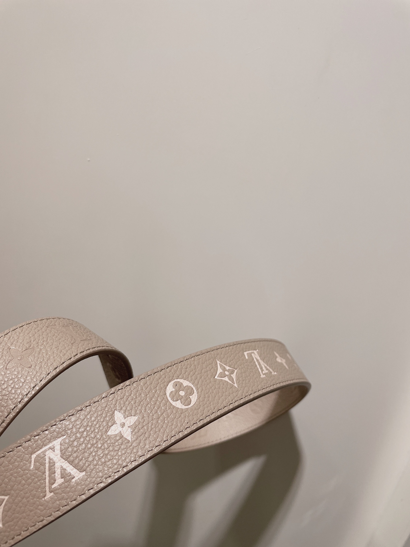 LV belt