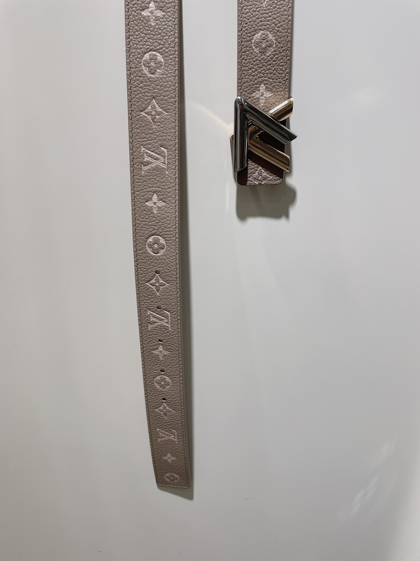 LV belt