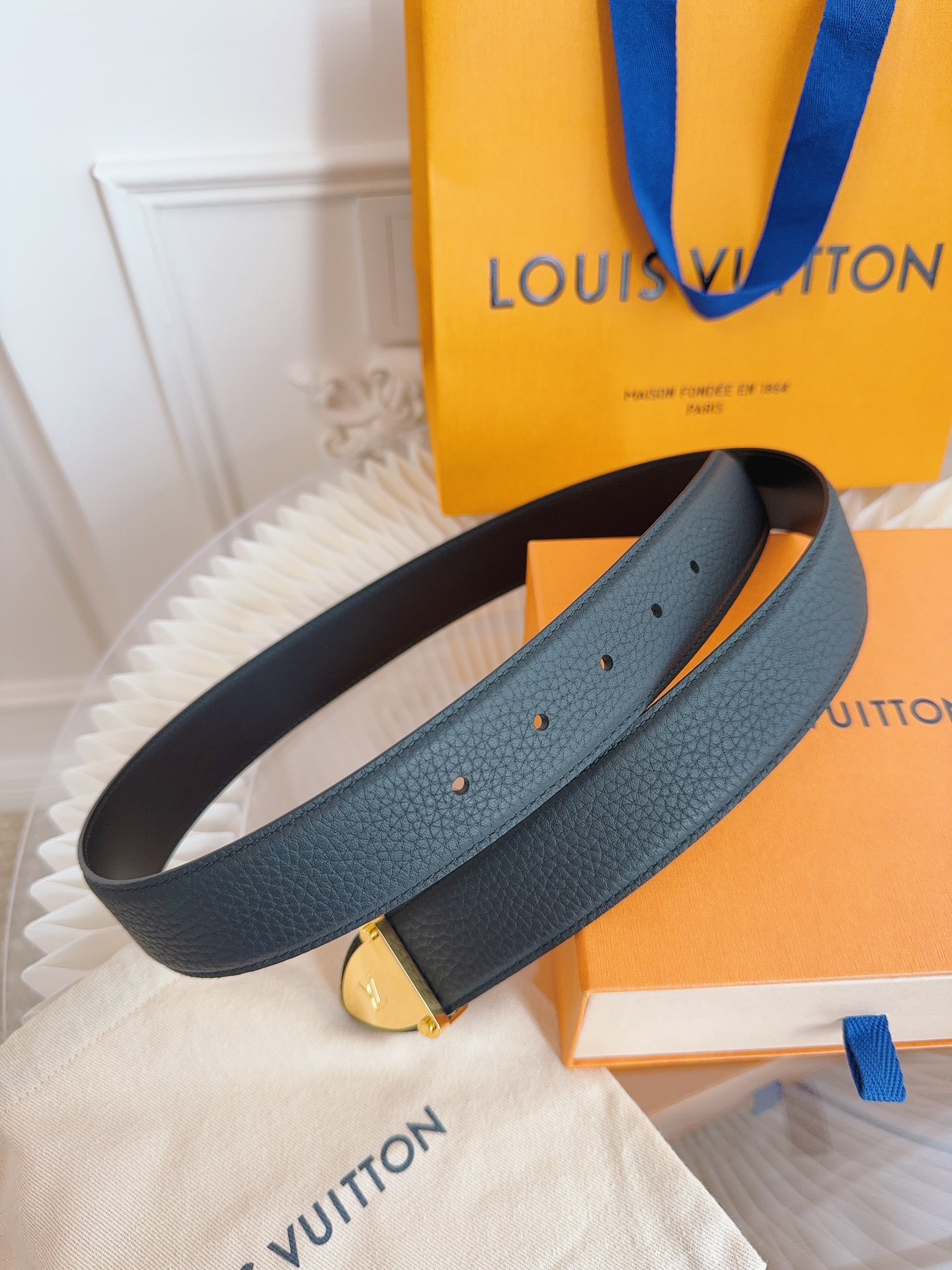 LV belt