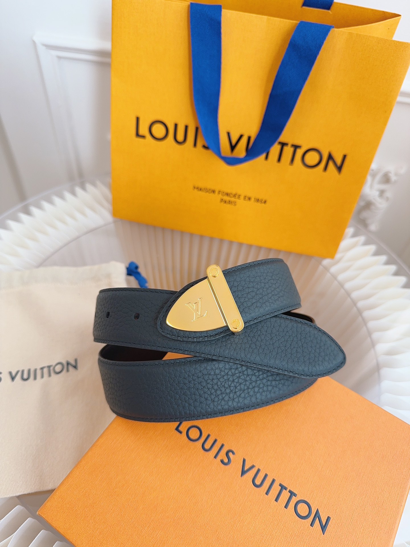 LV belt