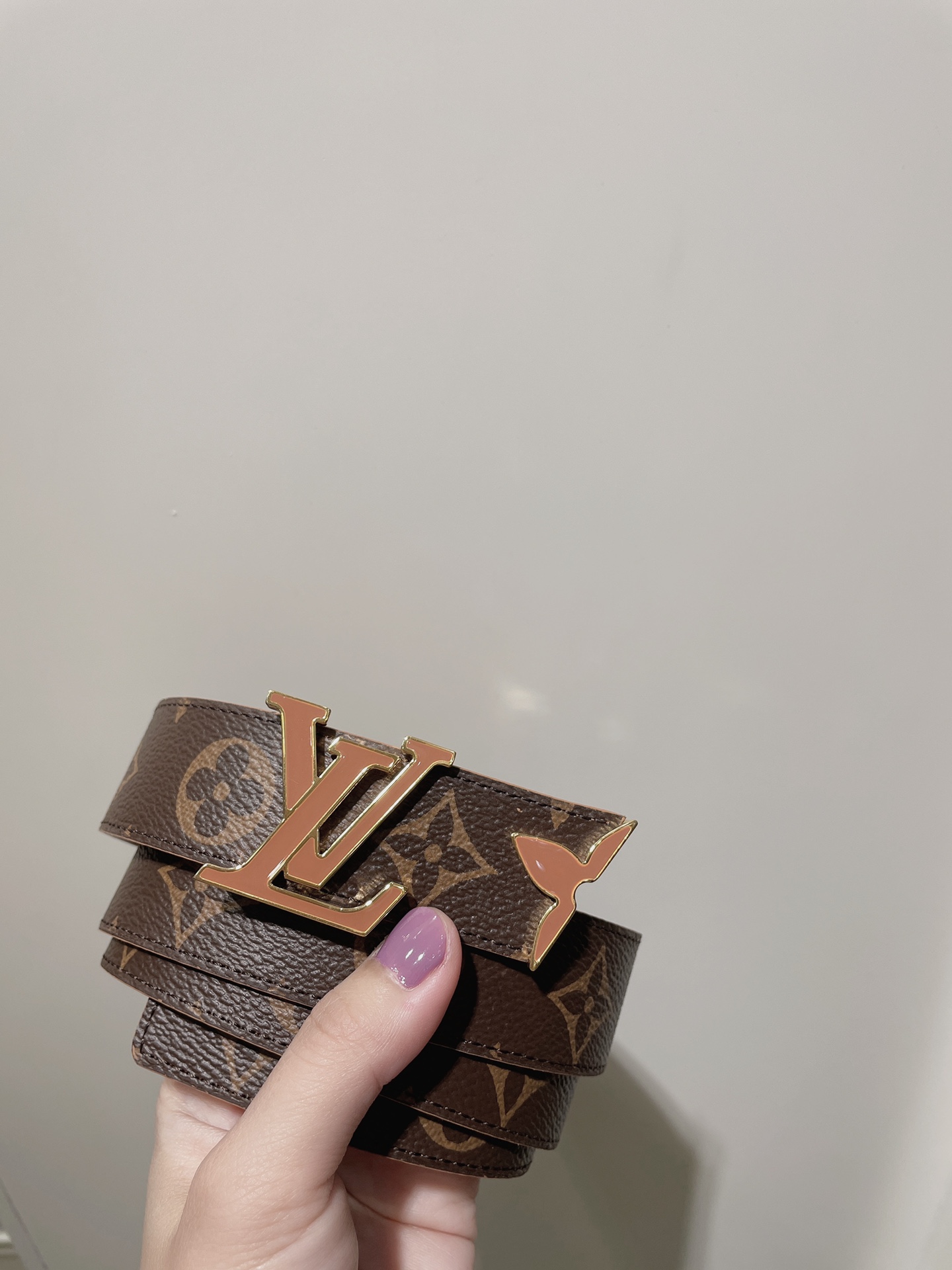 LV belt