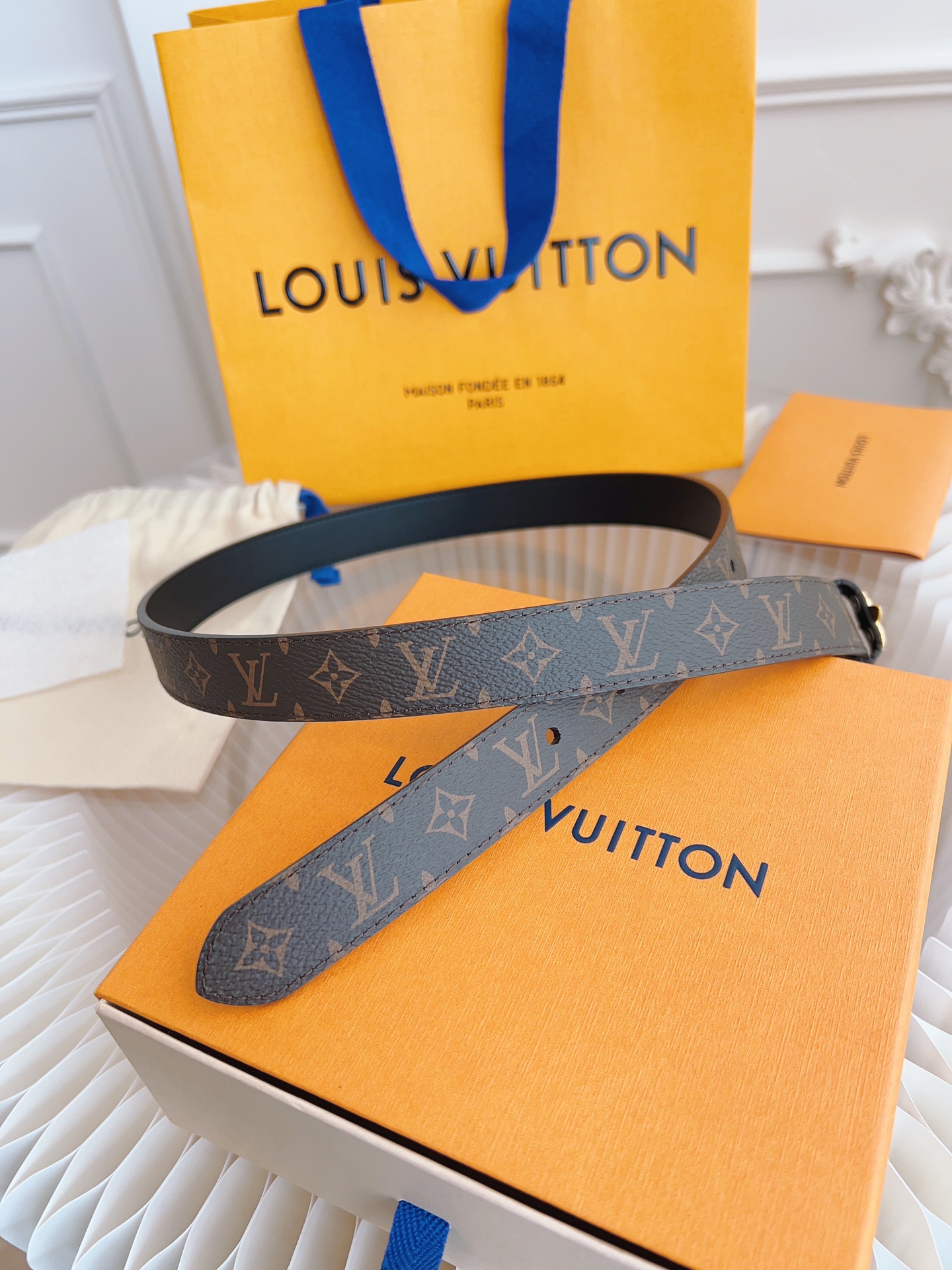 LV belt