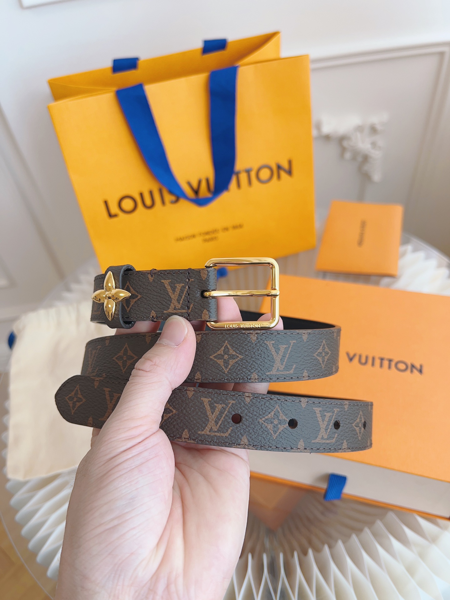LV belt