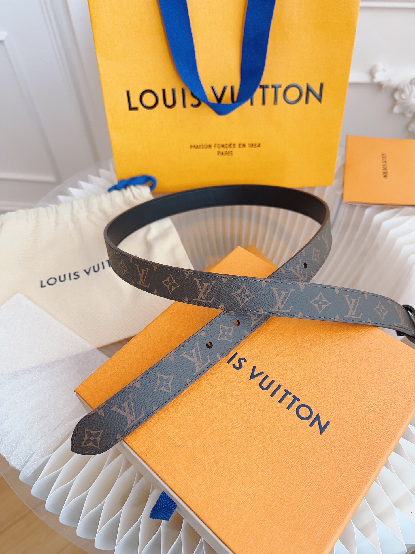 LV belt