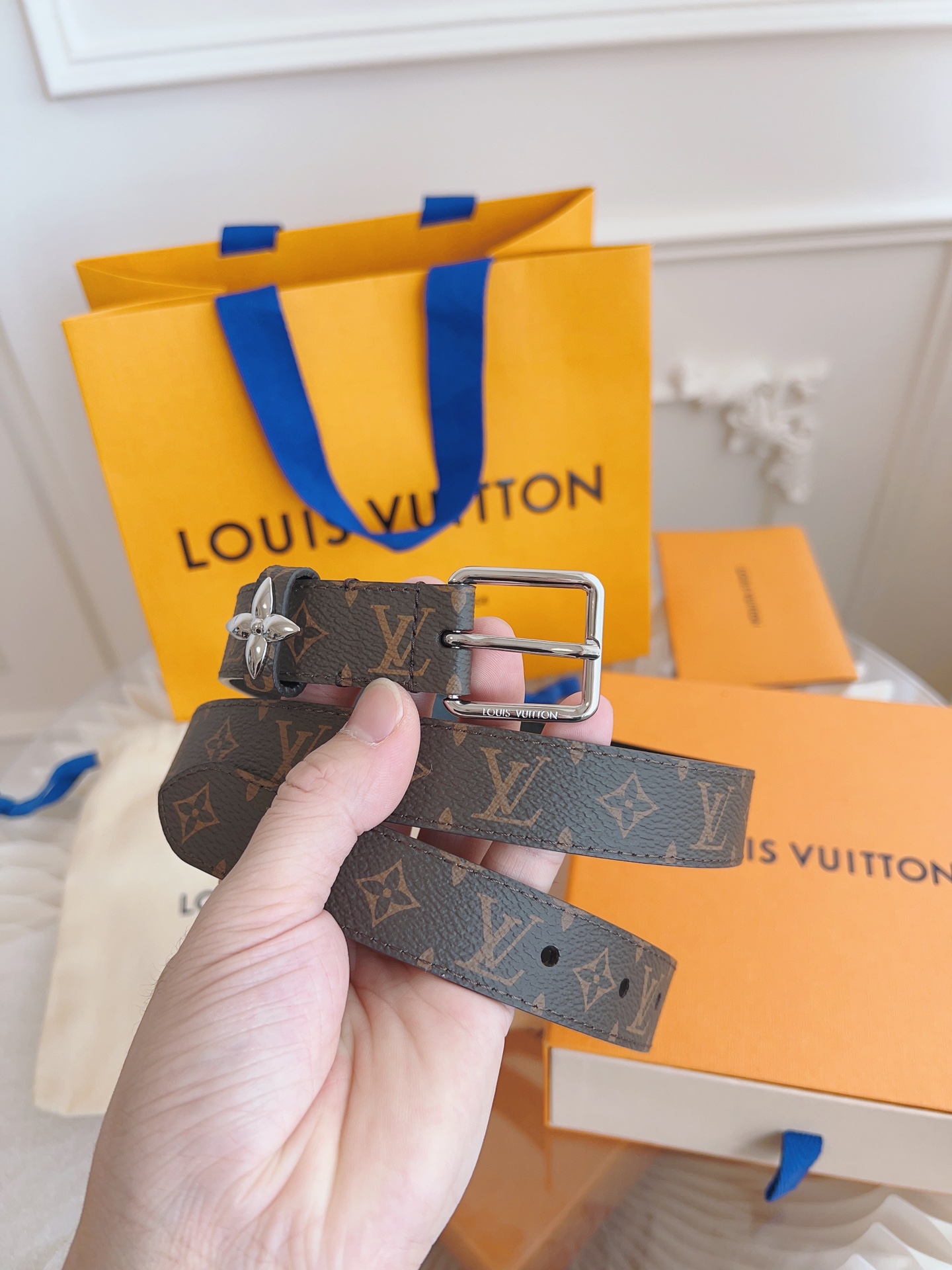 LV belt
