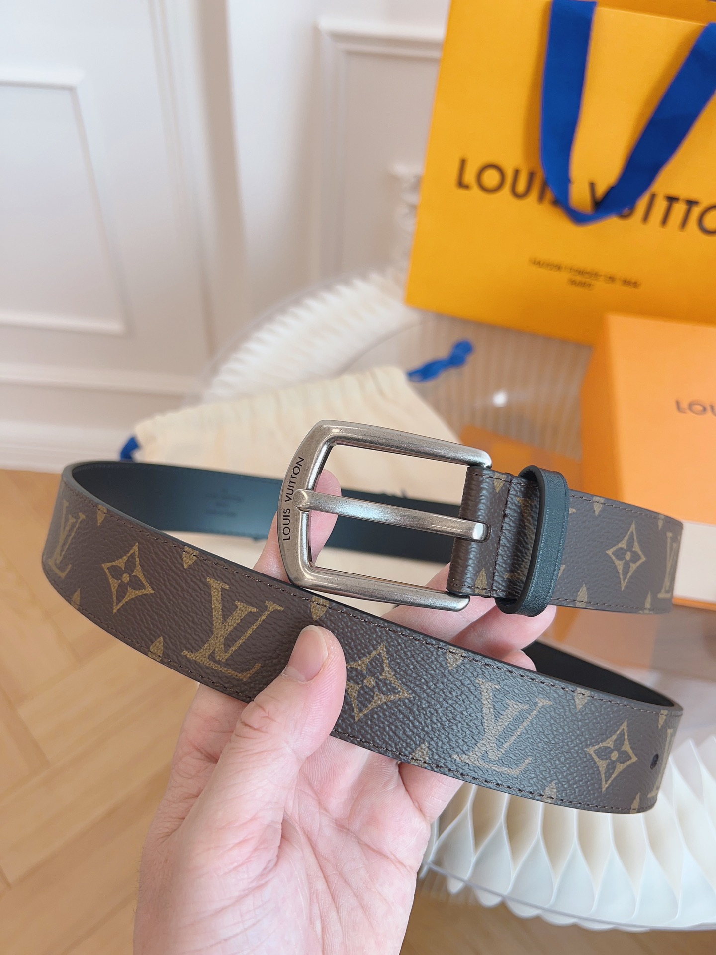 LV belt