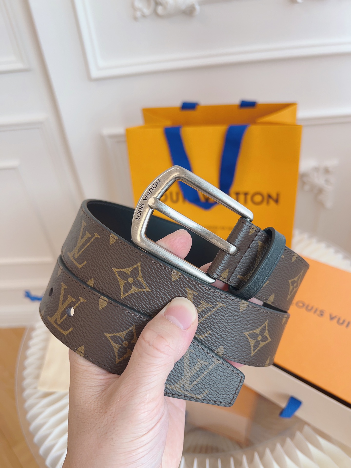 LV belt