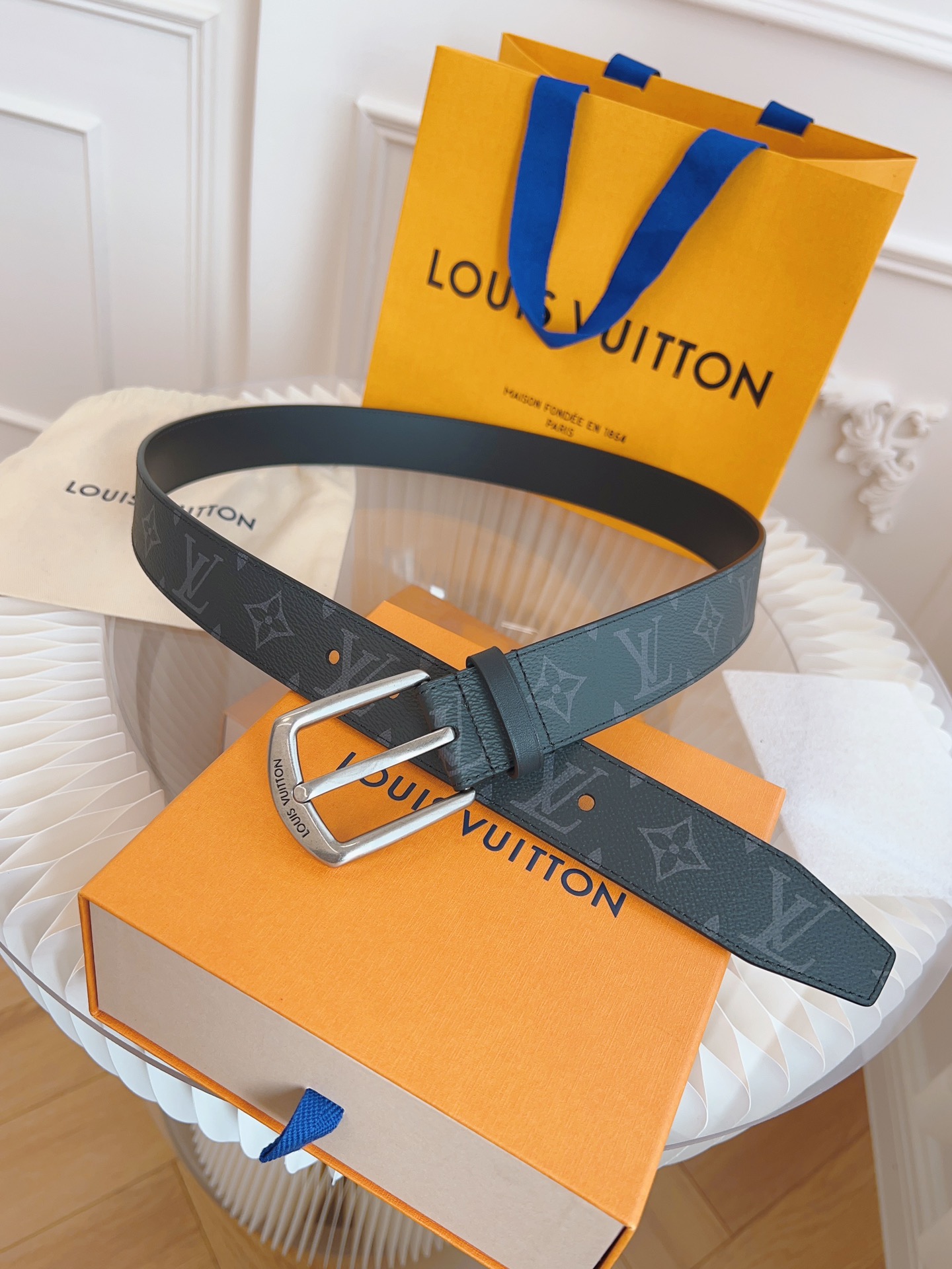 LV belt