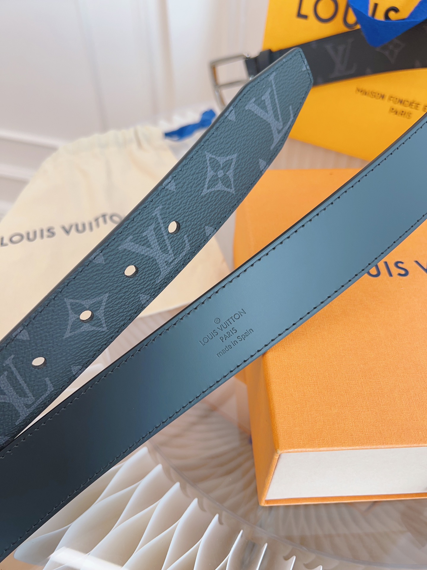 LV belt