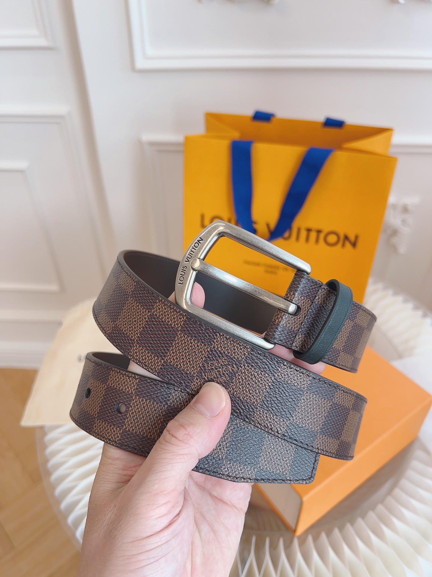 LV belt