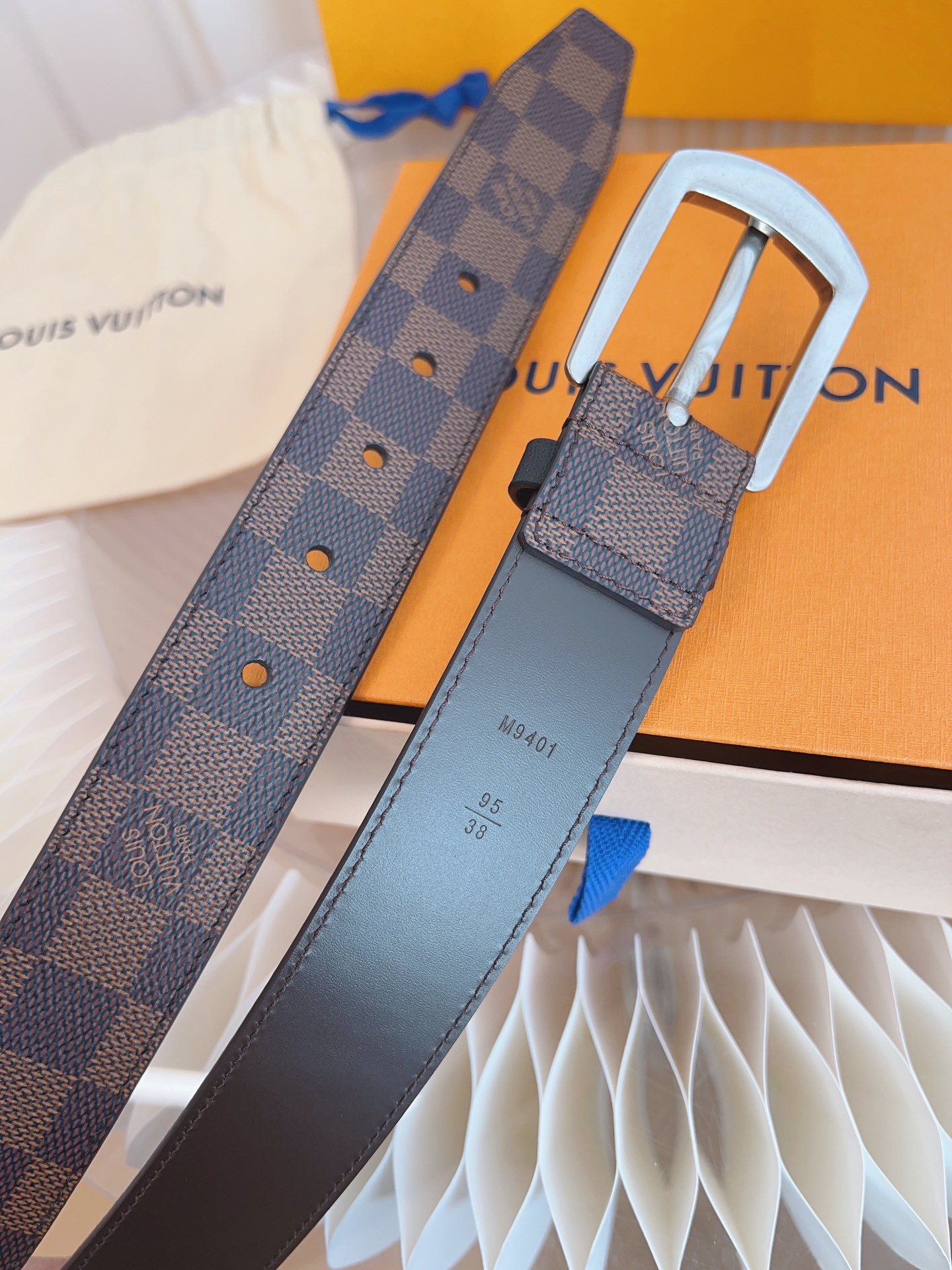 LV belt
