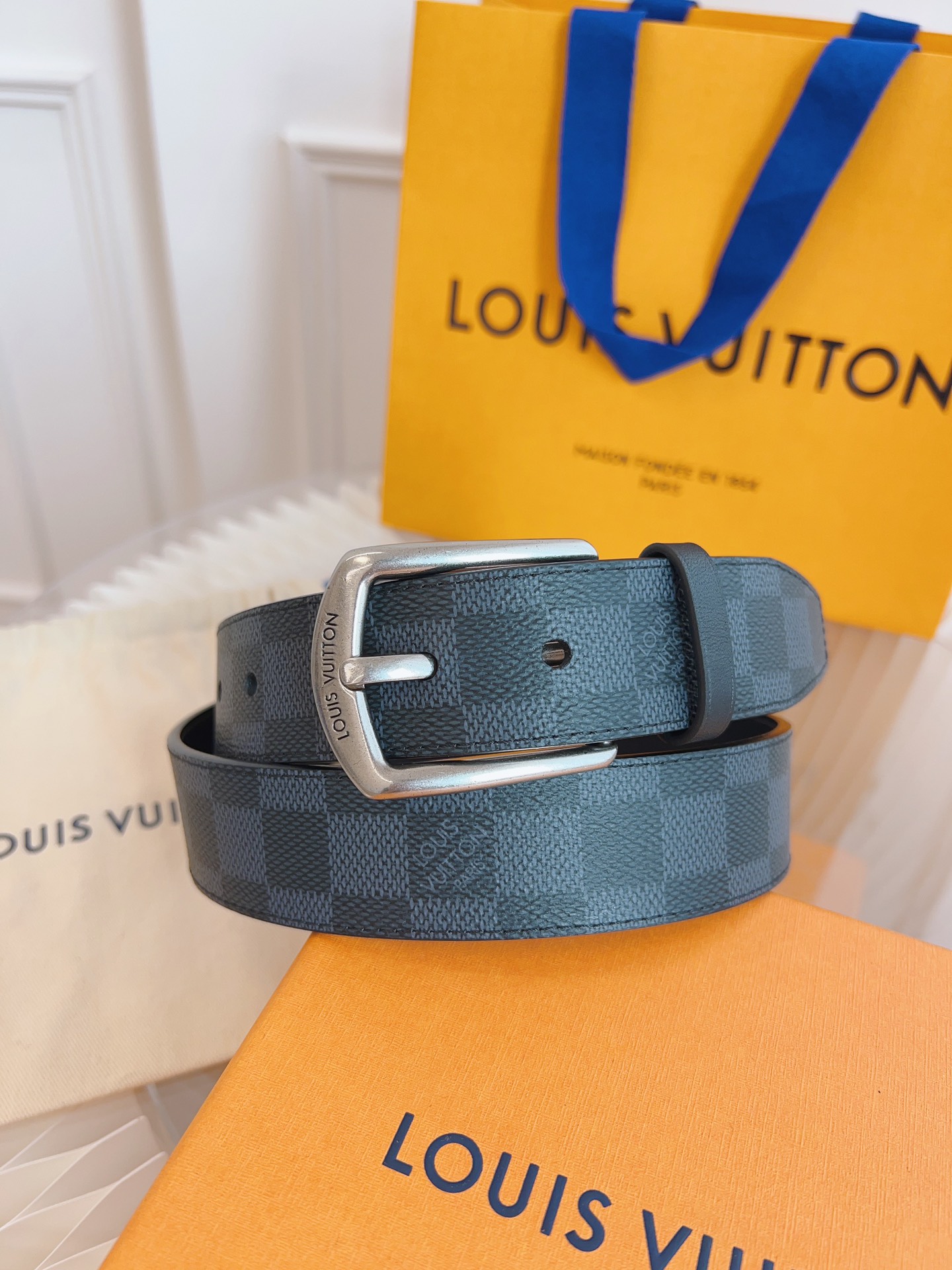 LV belt